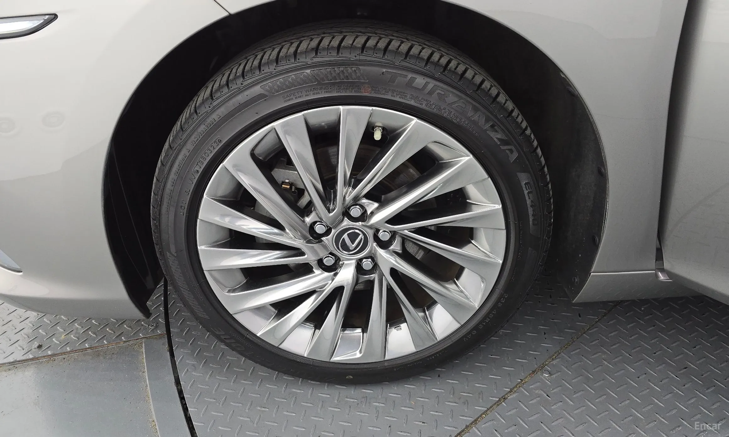 Lexus ES300h 7th Generation превью 5