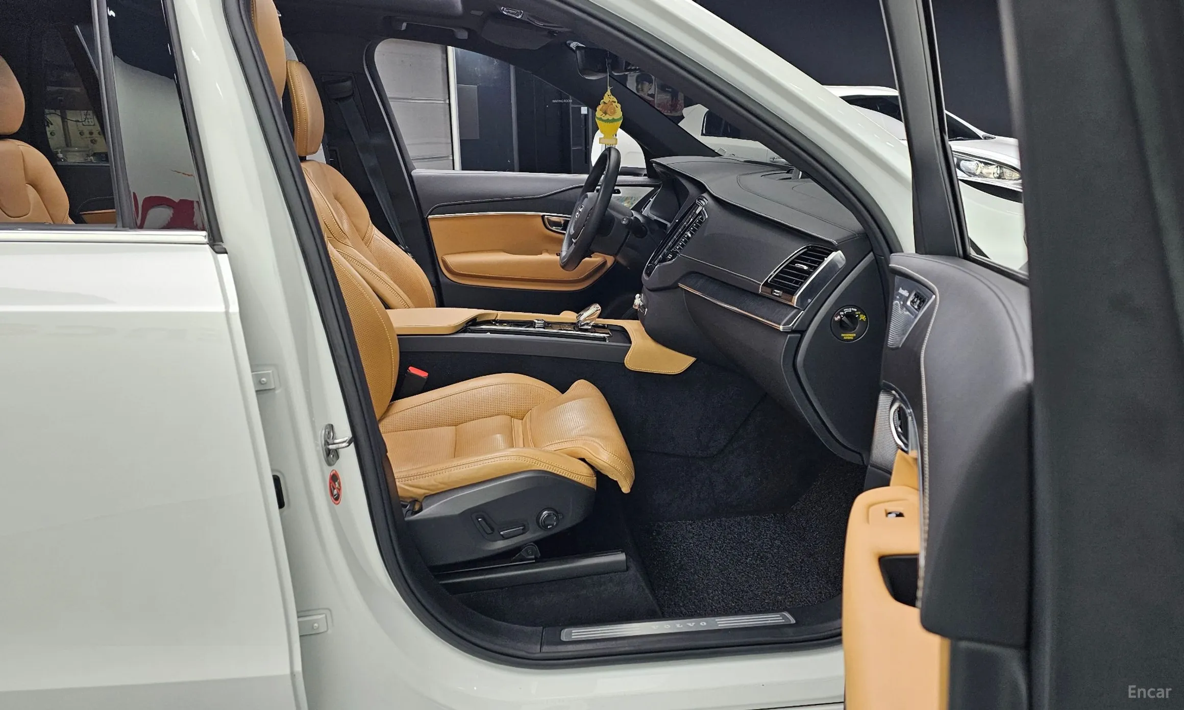Volvo XC90 Gen 2 превью 11