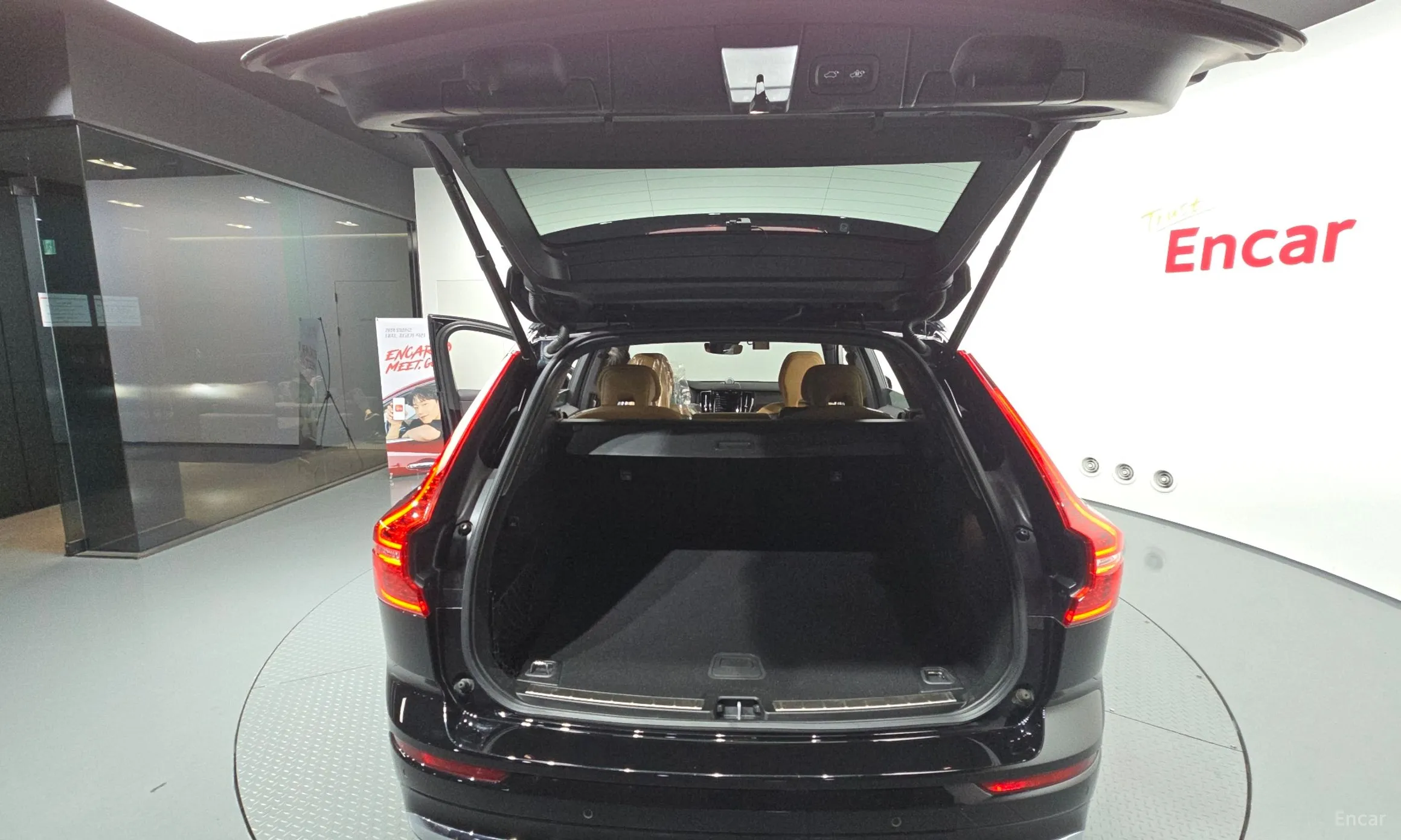 Volvo XC60 Gen 2 превью 20