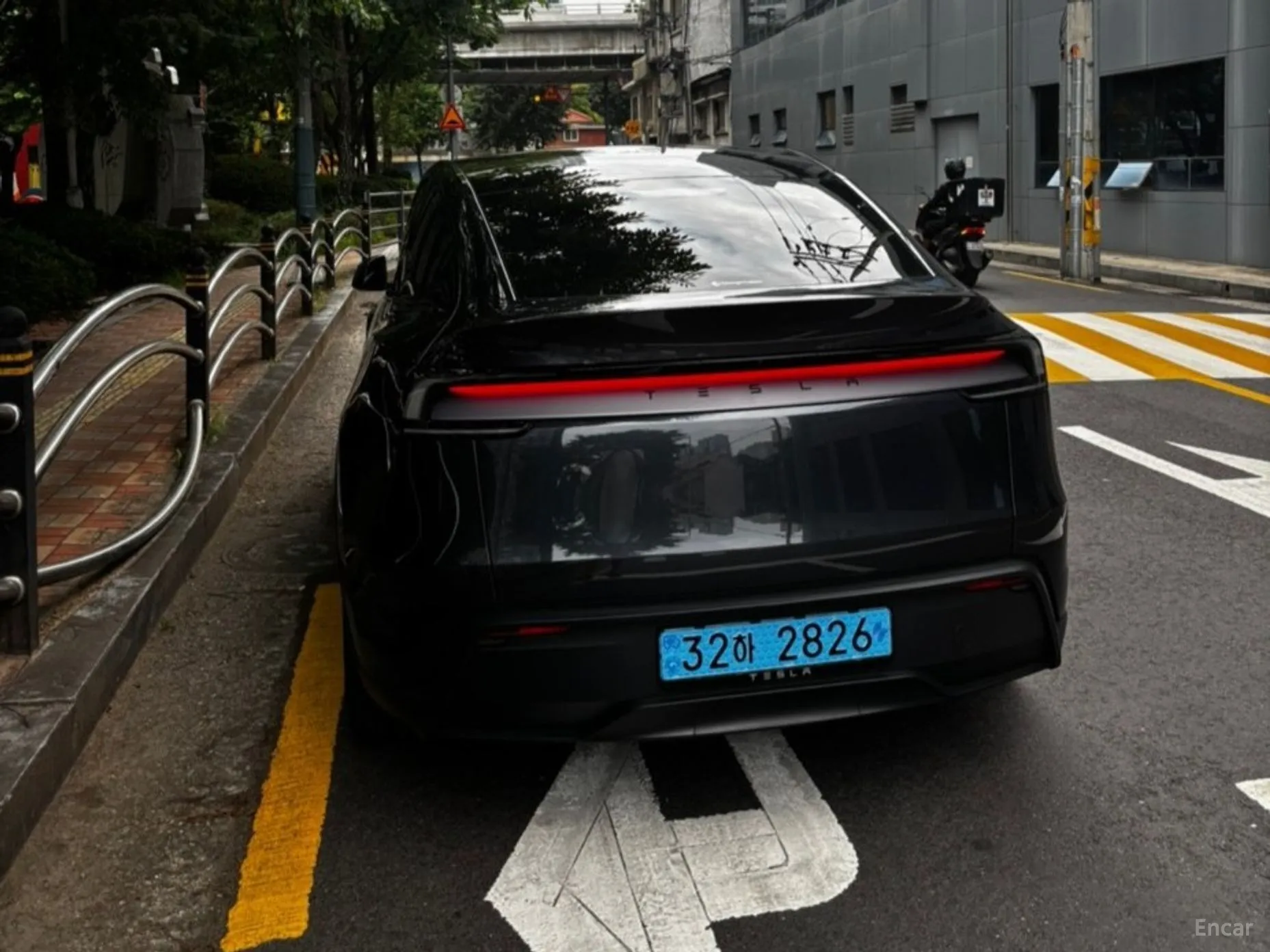 Tesla Model Y превью 5