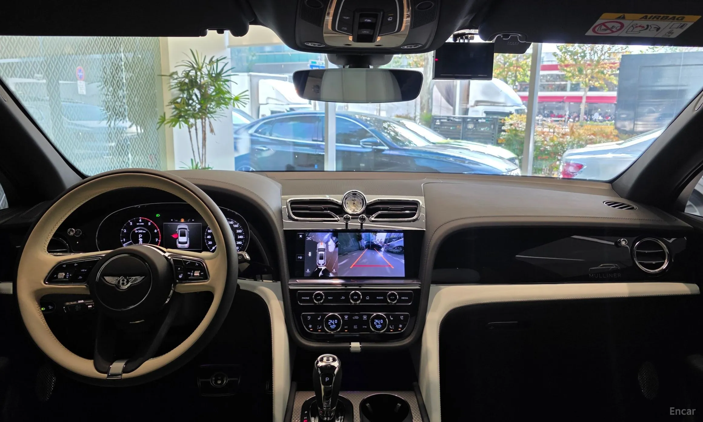 Bentley Bentayga превью 9