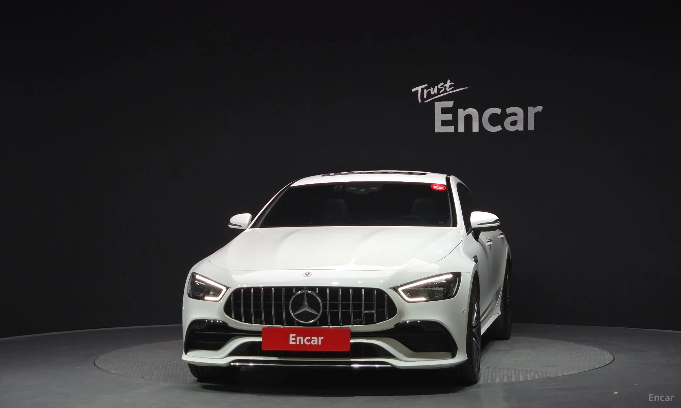 Mercedes Benz AMG GT превью 3