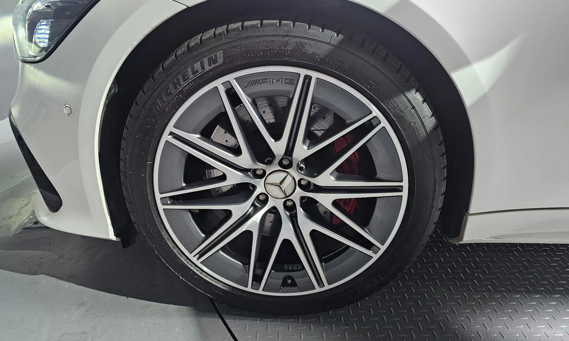 Mercedes Benz AMG GT превью 5