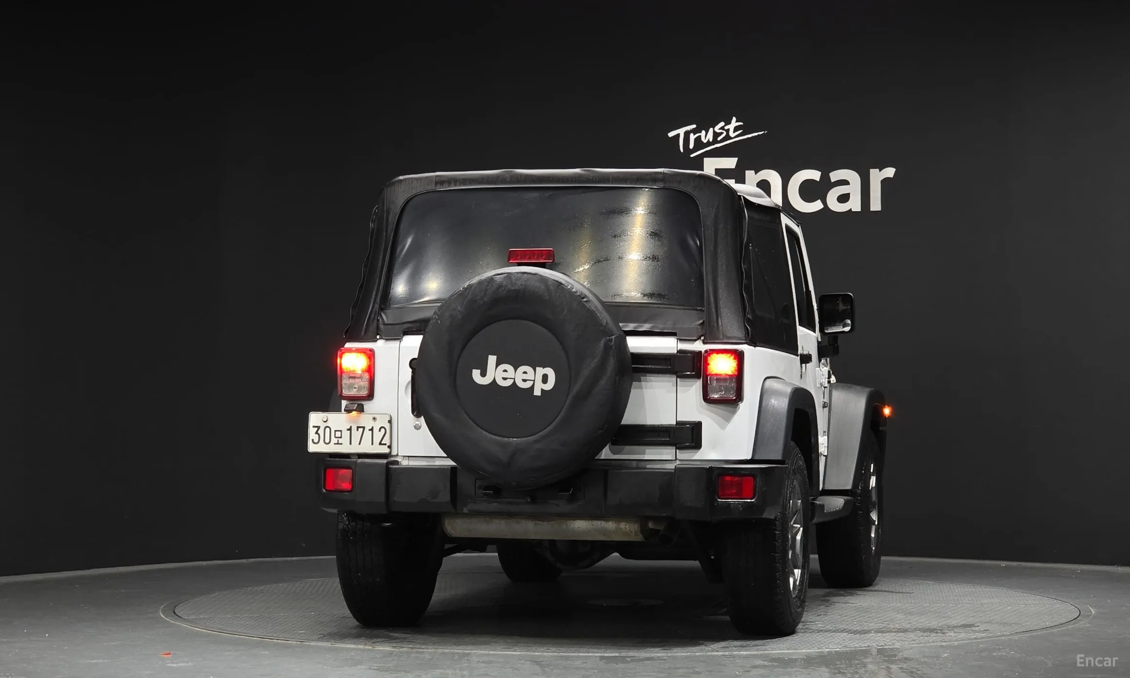 Jeep Wrangler (JK) превью 4