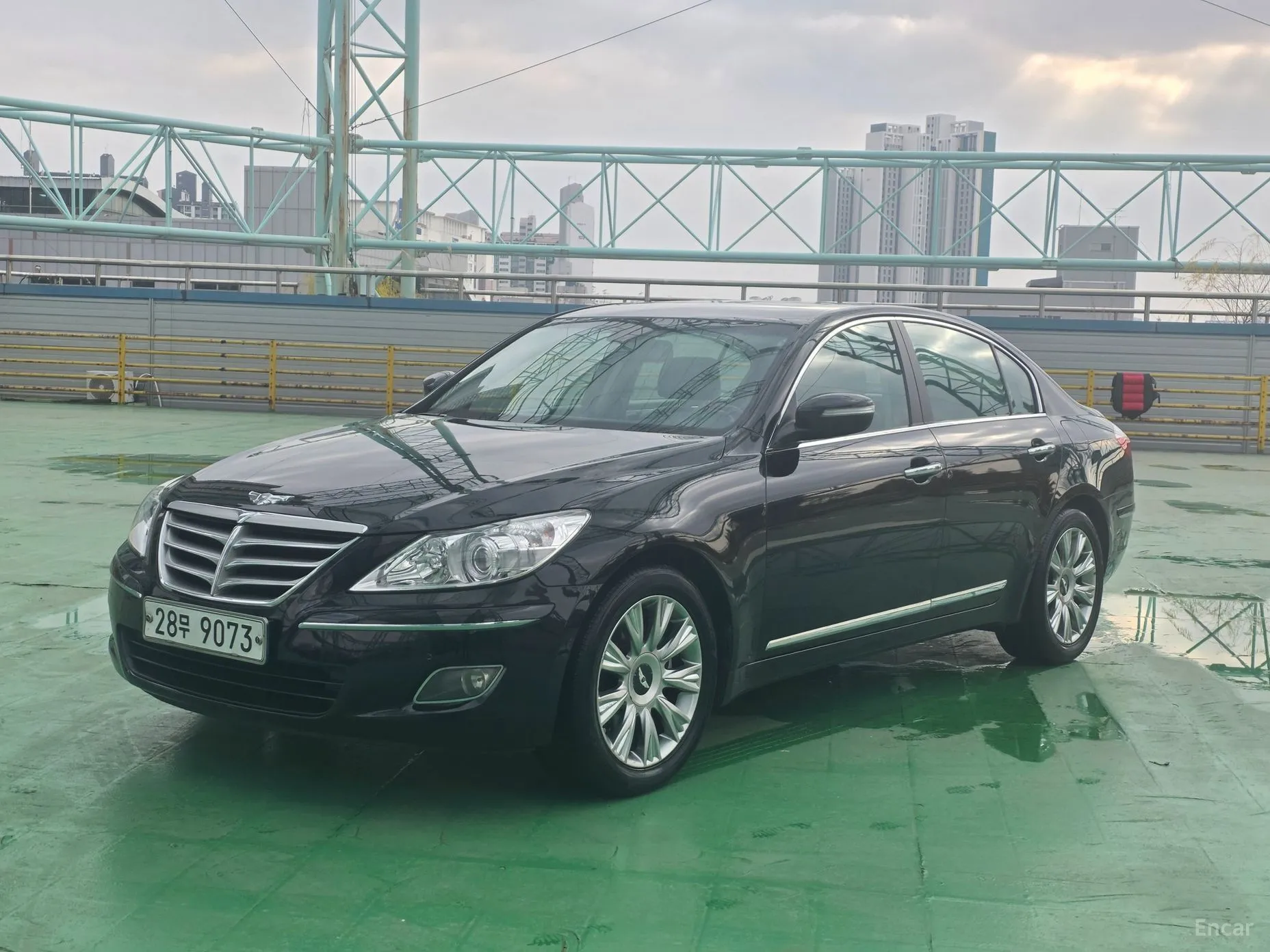Hyundai Genesis