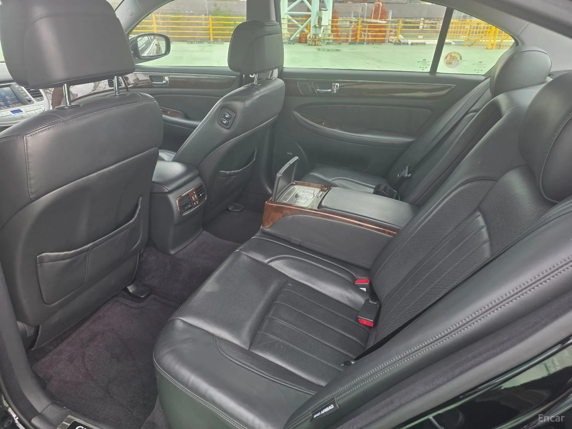 Hyundai Genesis превью 14