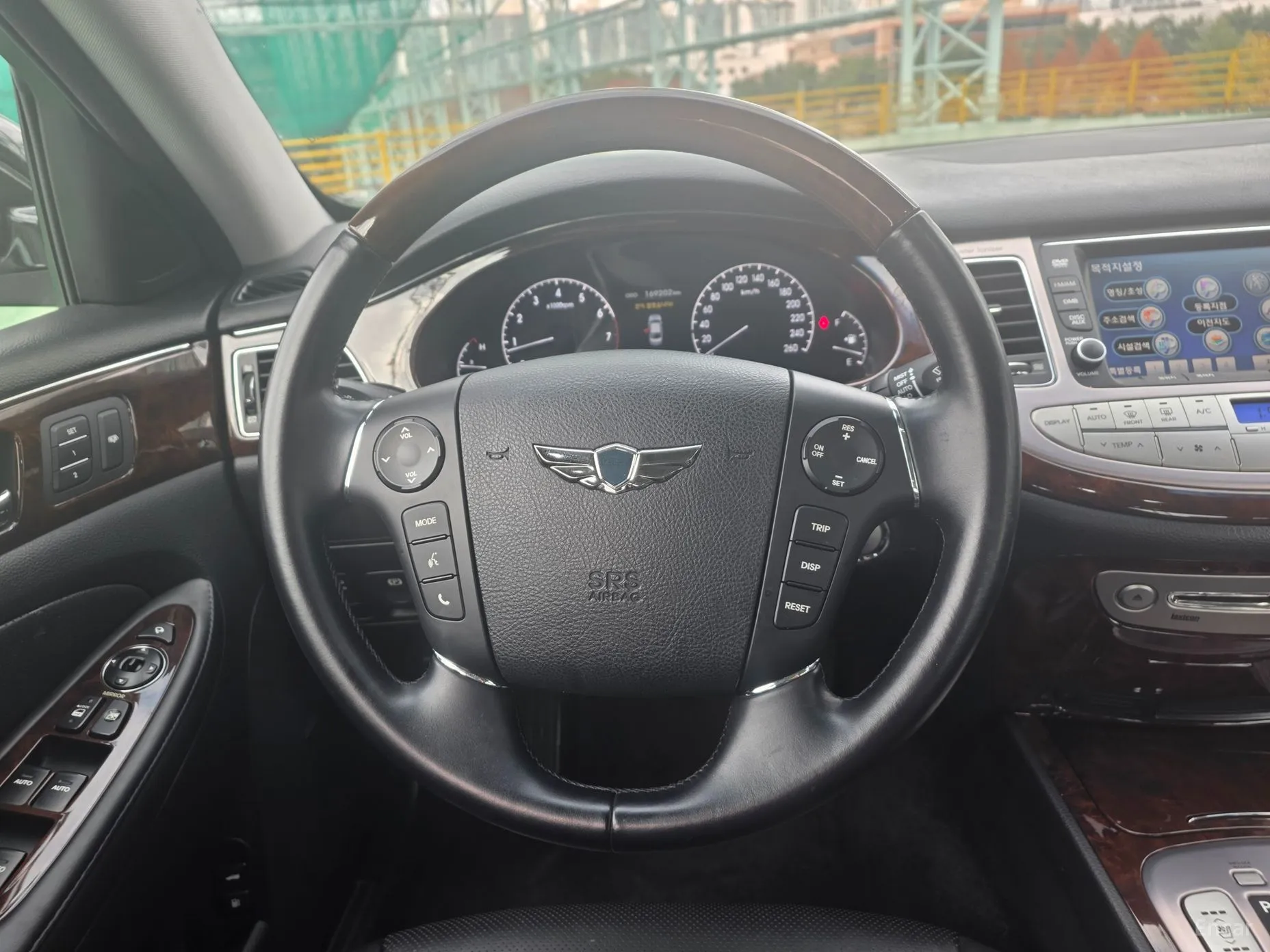 Hyundai Genesis превью 15