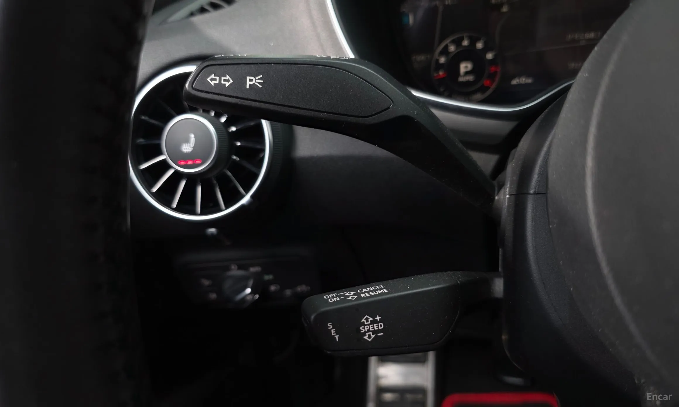 Audi TT (8S) превью 19