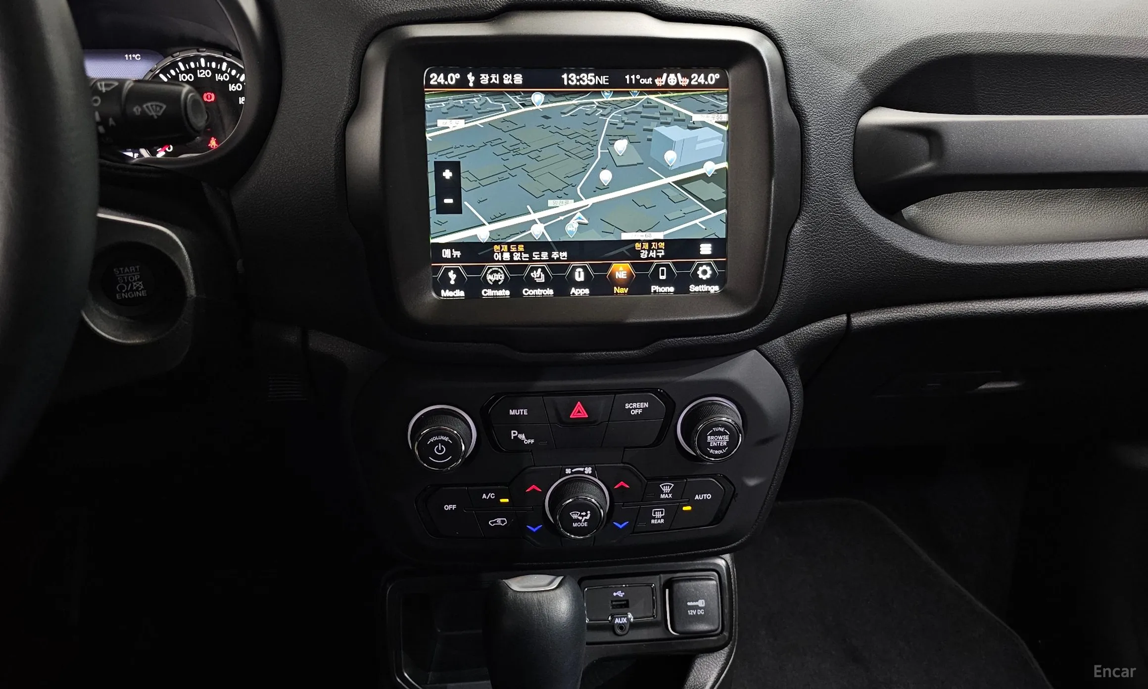 Jeep Renegade превью 14