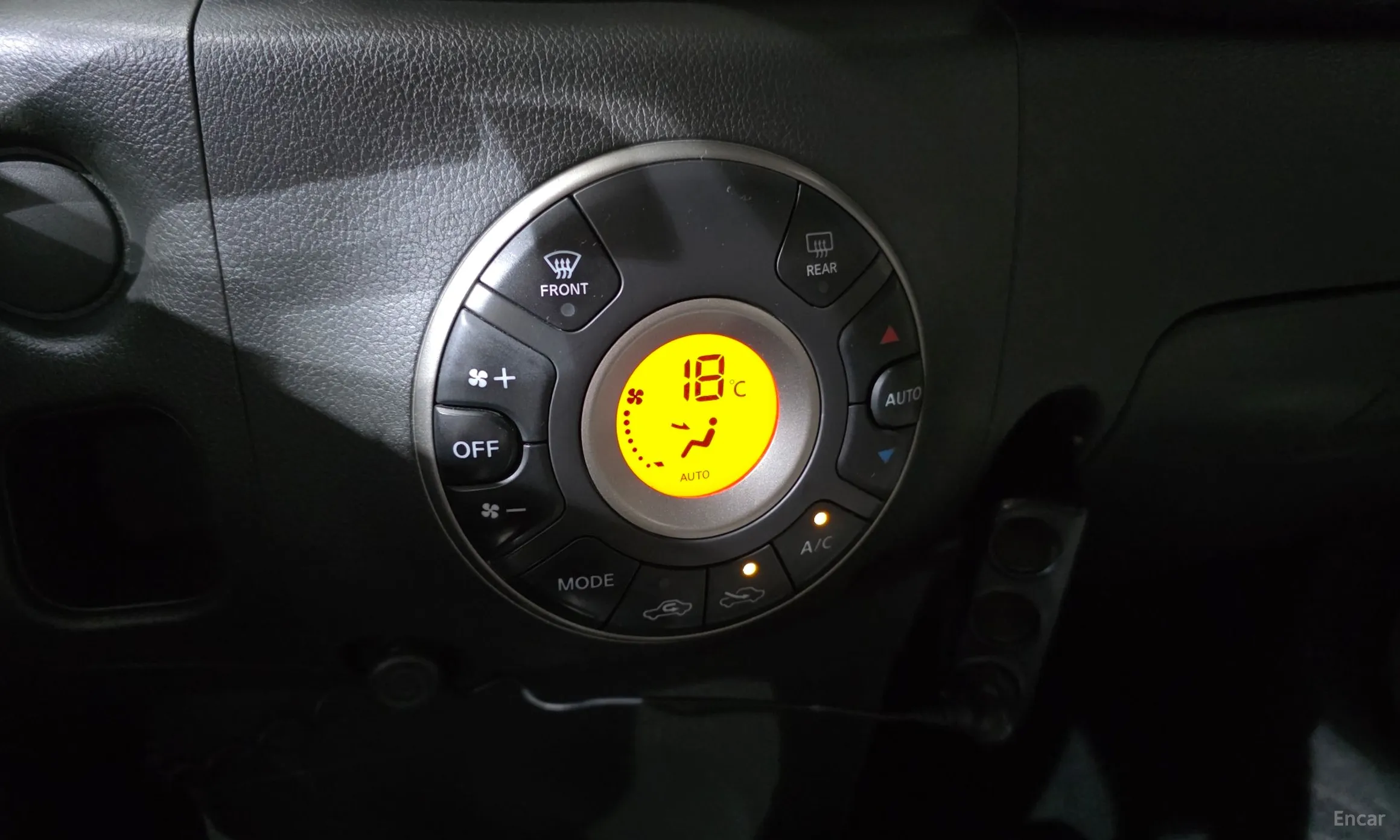 Nissan Cube превью 18