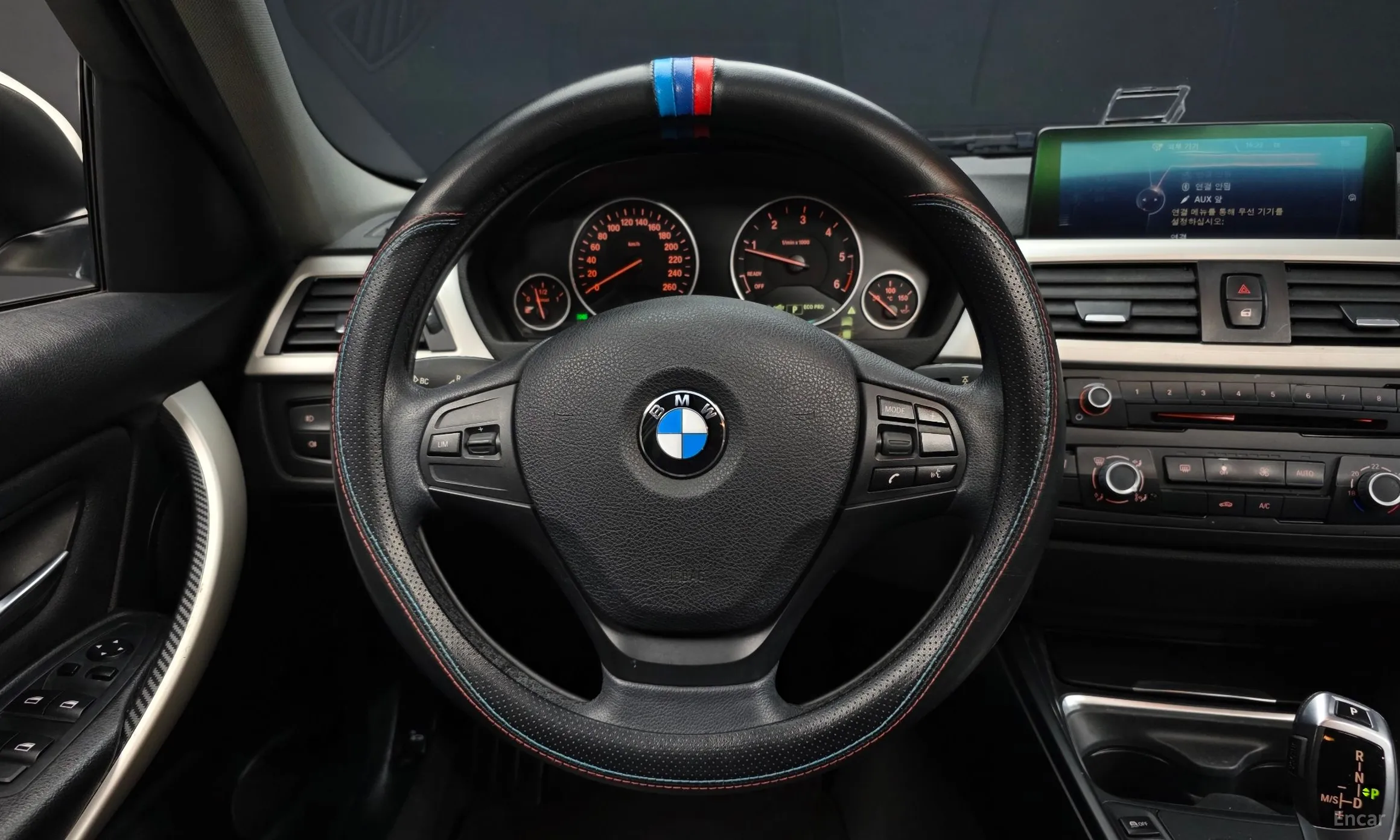BMW 3 Series (F30) превью 13