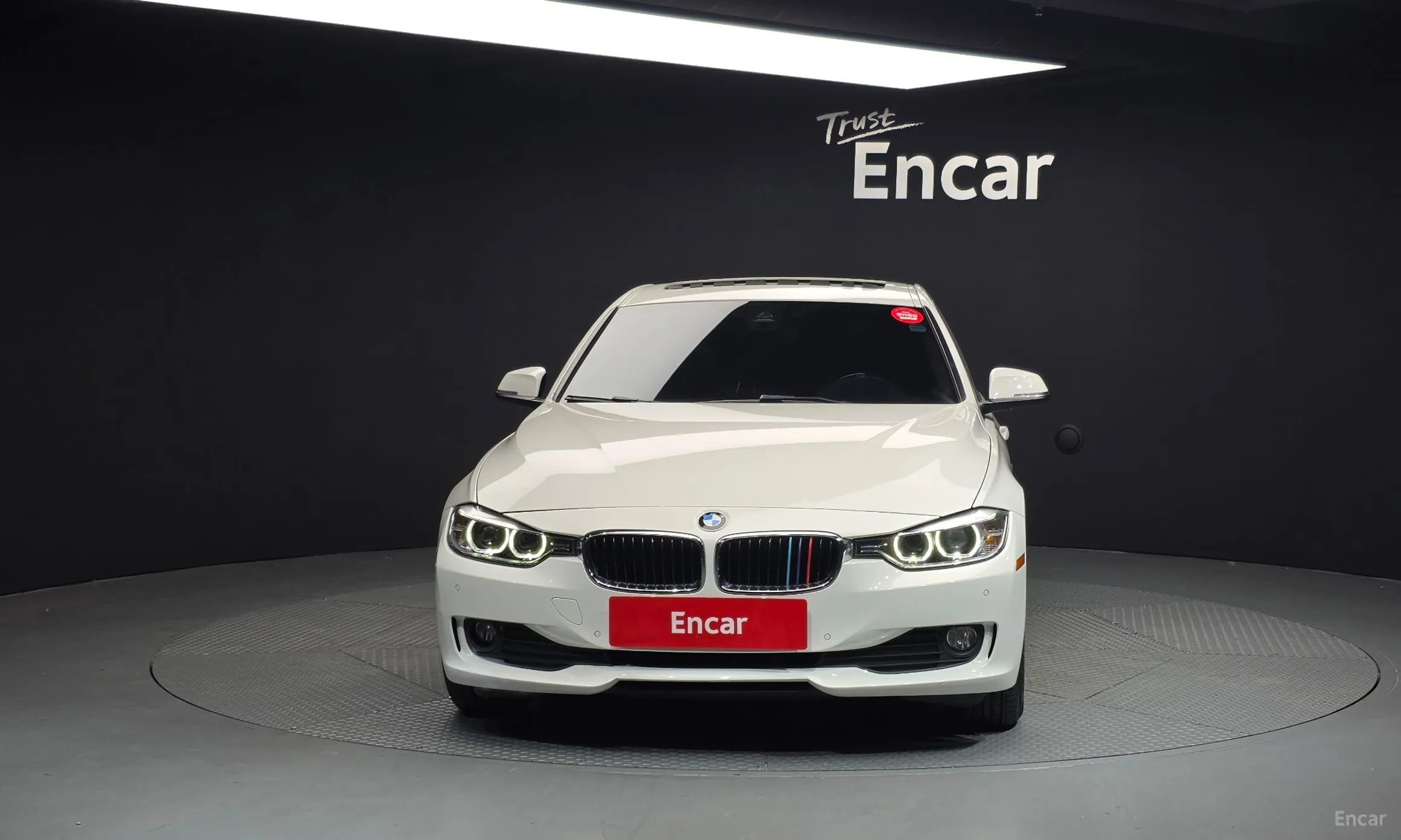 BMW 3 Series (F30) превью 3