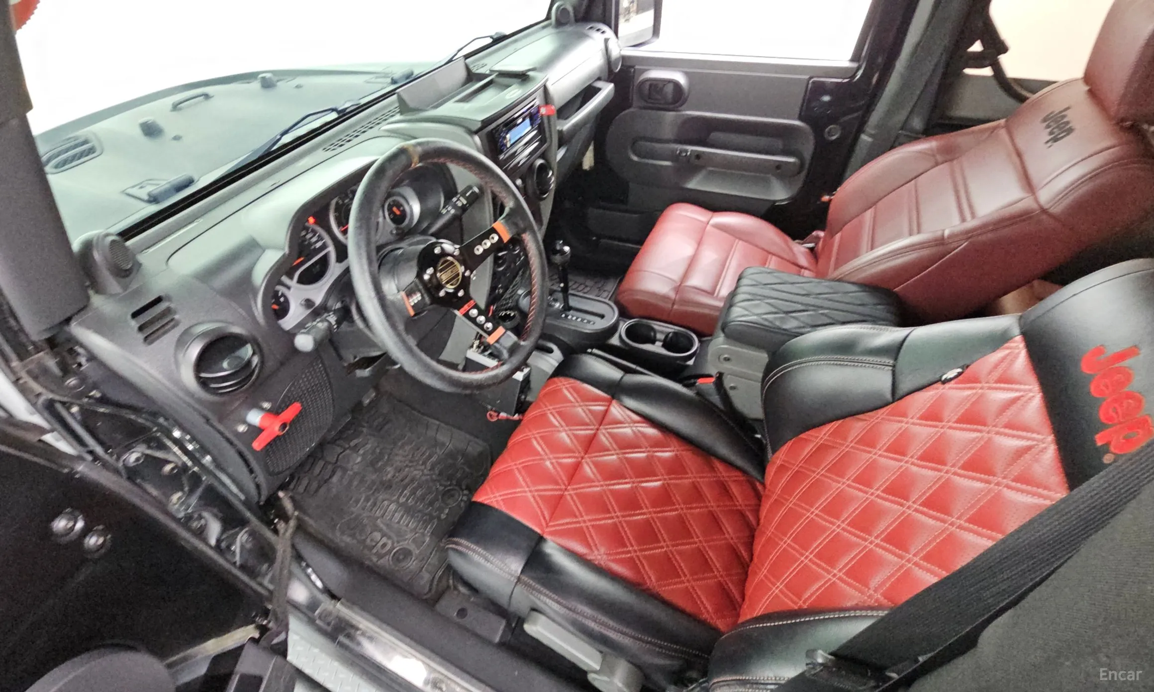 Jeep Wrangler (JK) превью 7