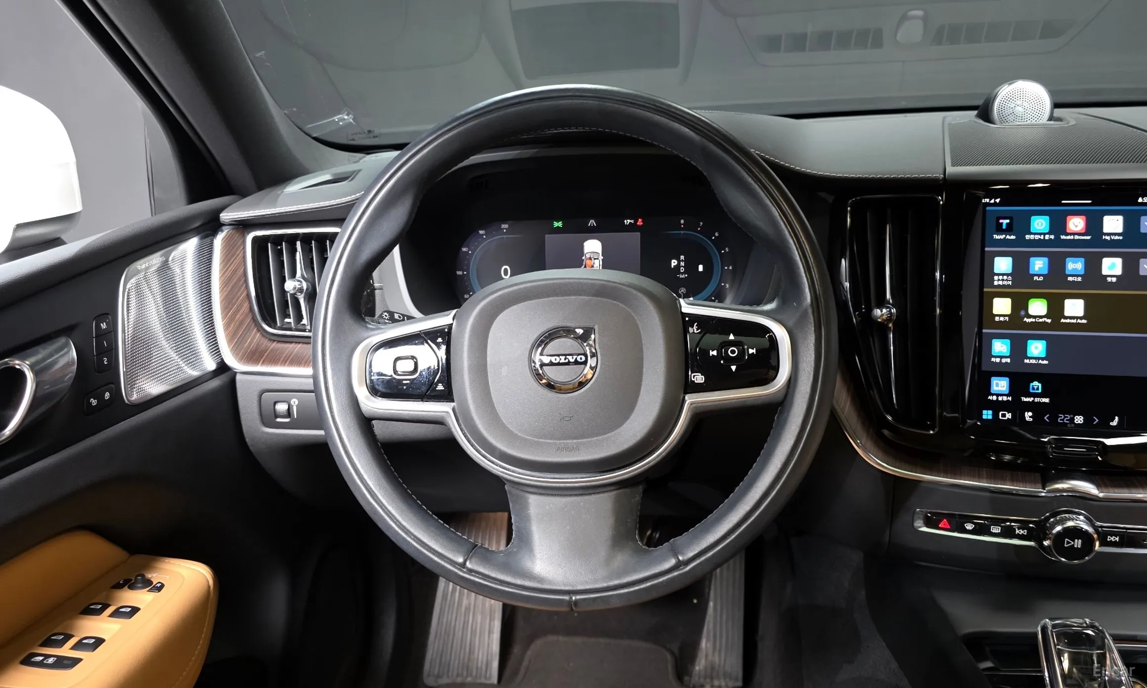 Volvo XC60 Gen 2 превью 13