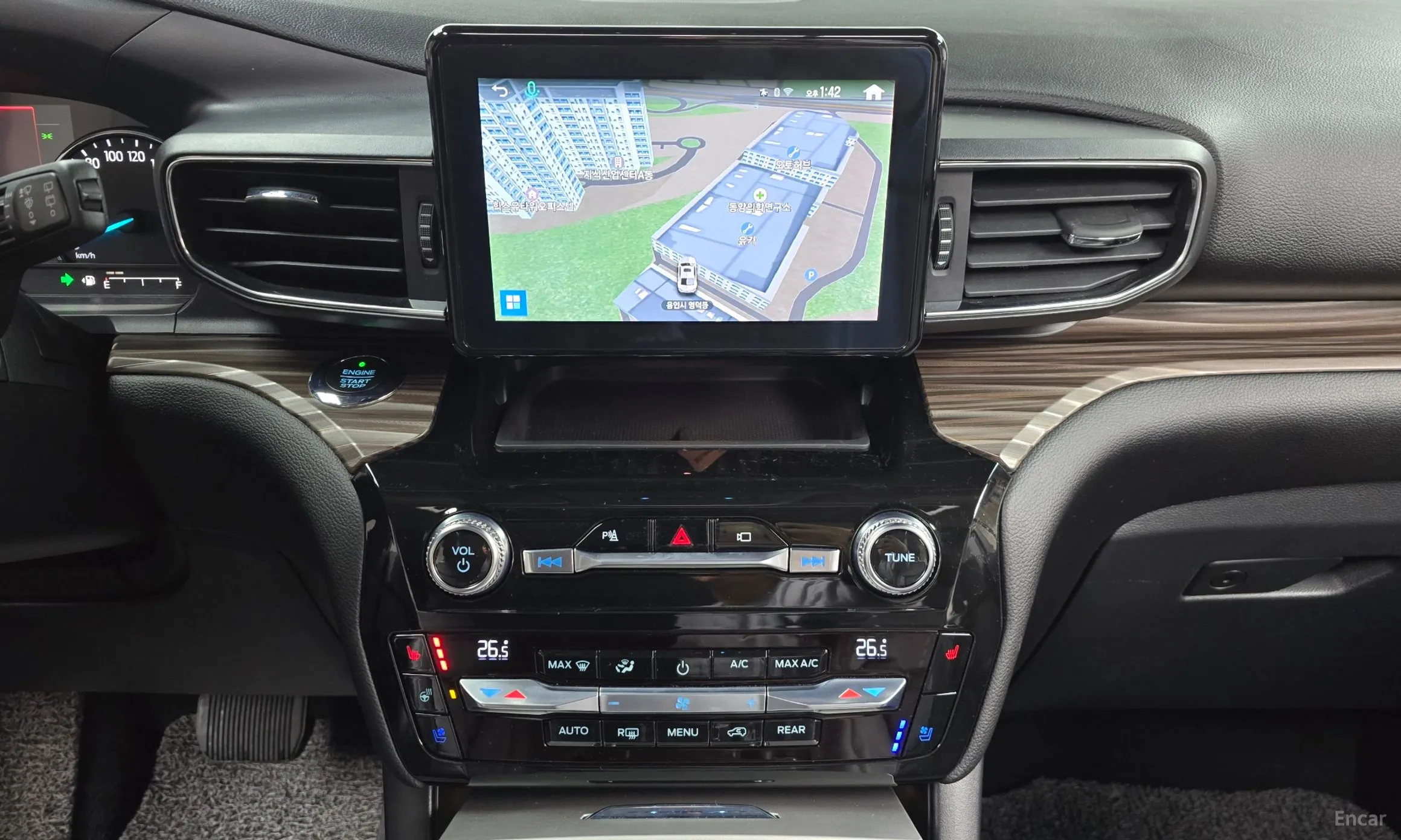 Ford Explorer 6th Generation превью 14