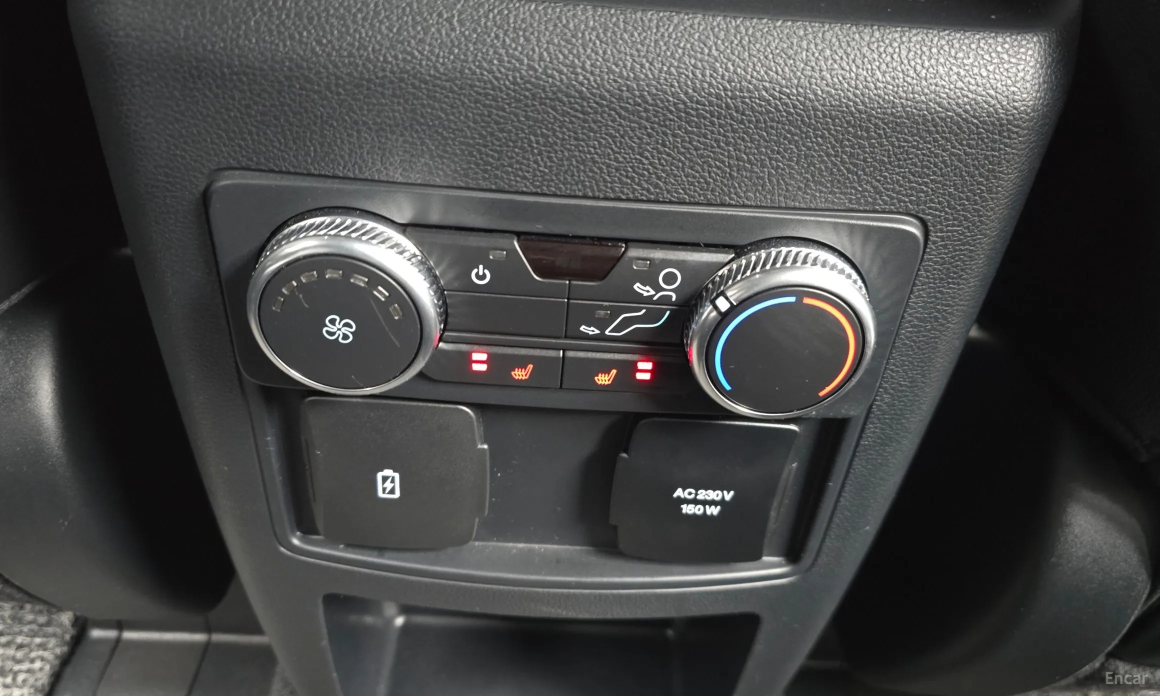 Ford Explorer 6th Generation превью 18