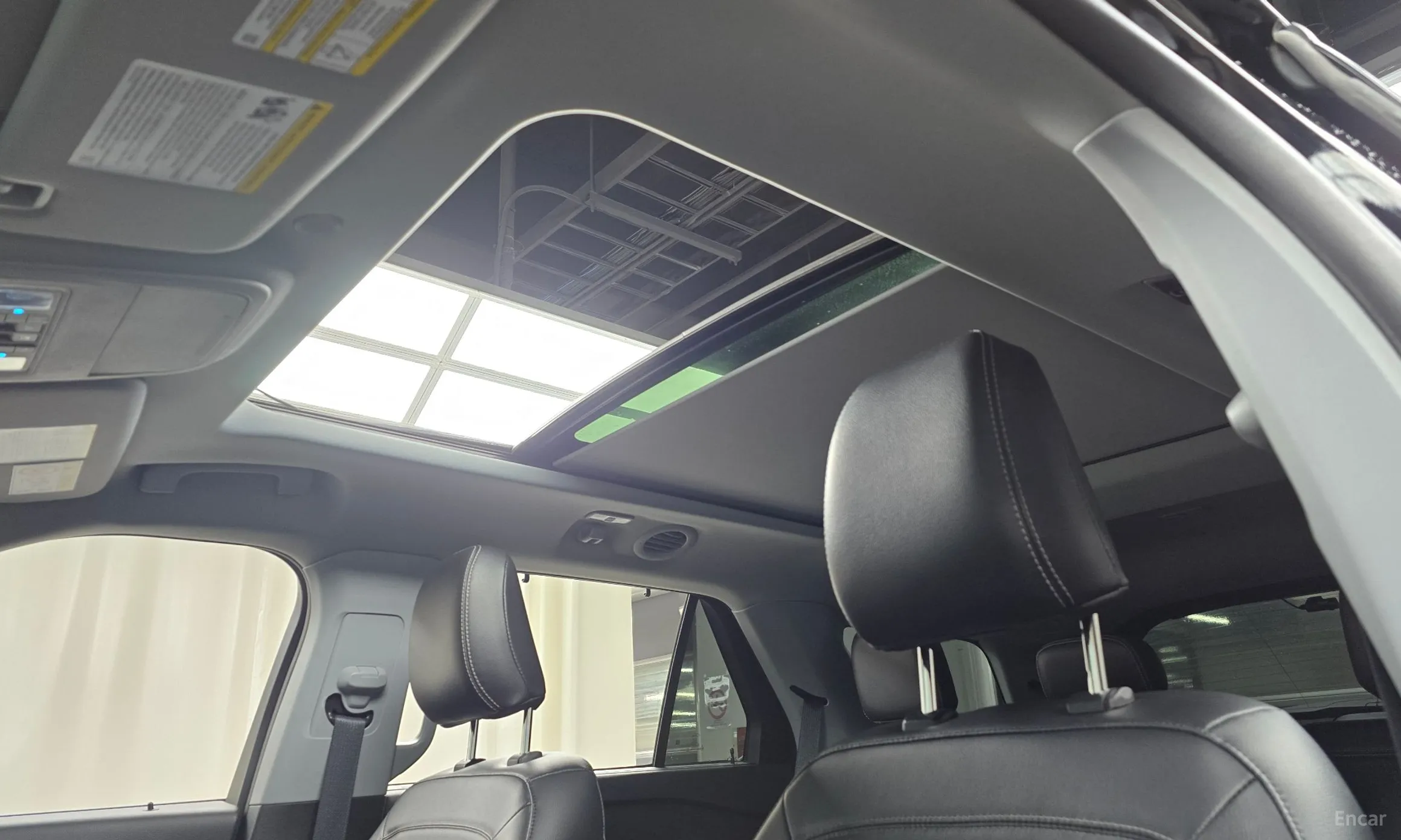 Ford Explorer 6th Generation превью 19
