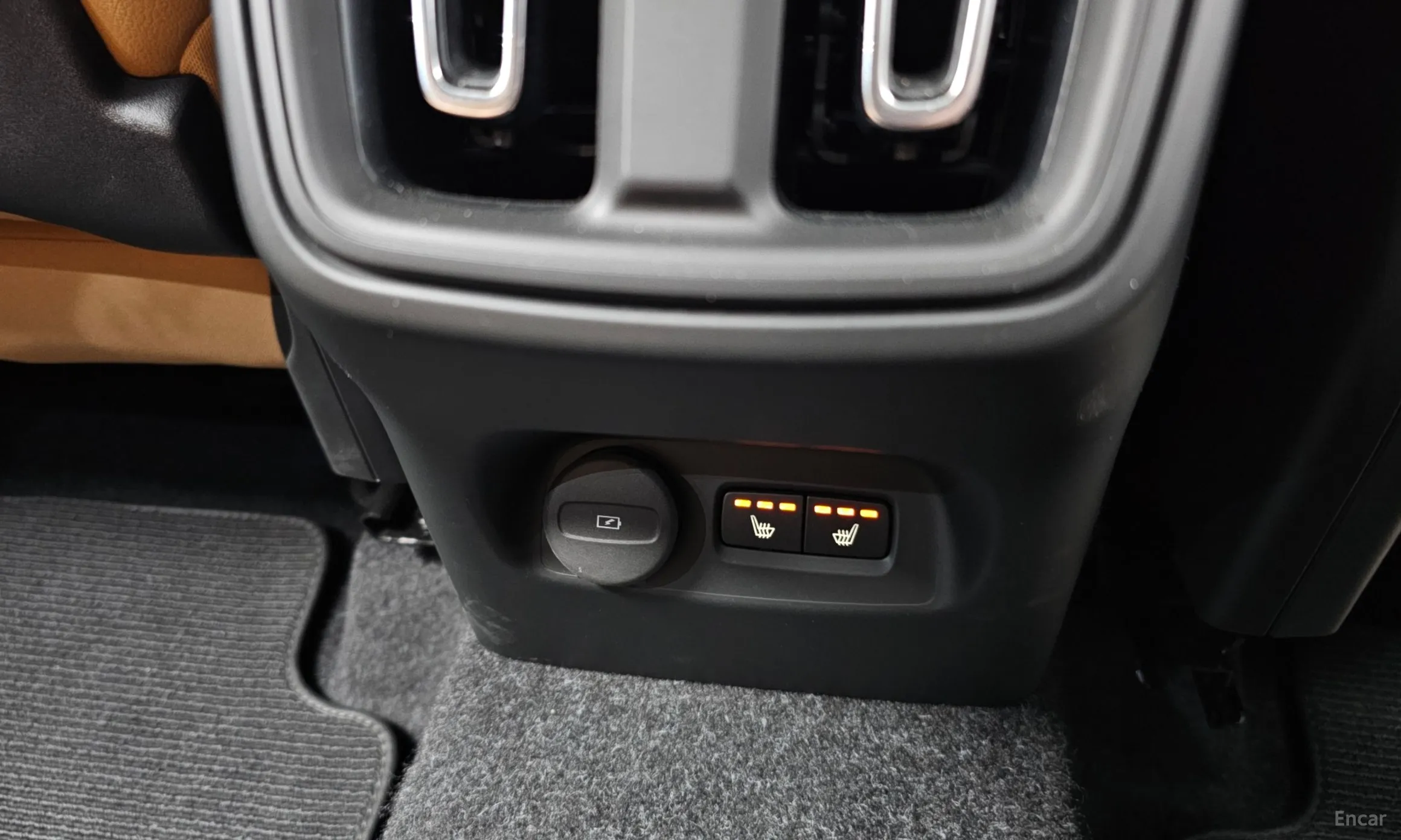 Volvo XC40 превью 18