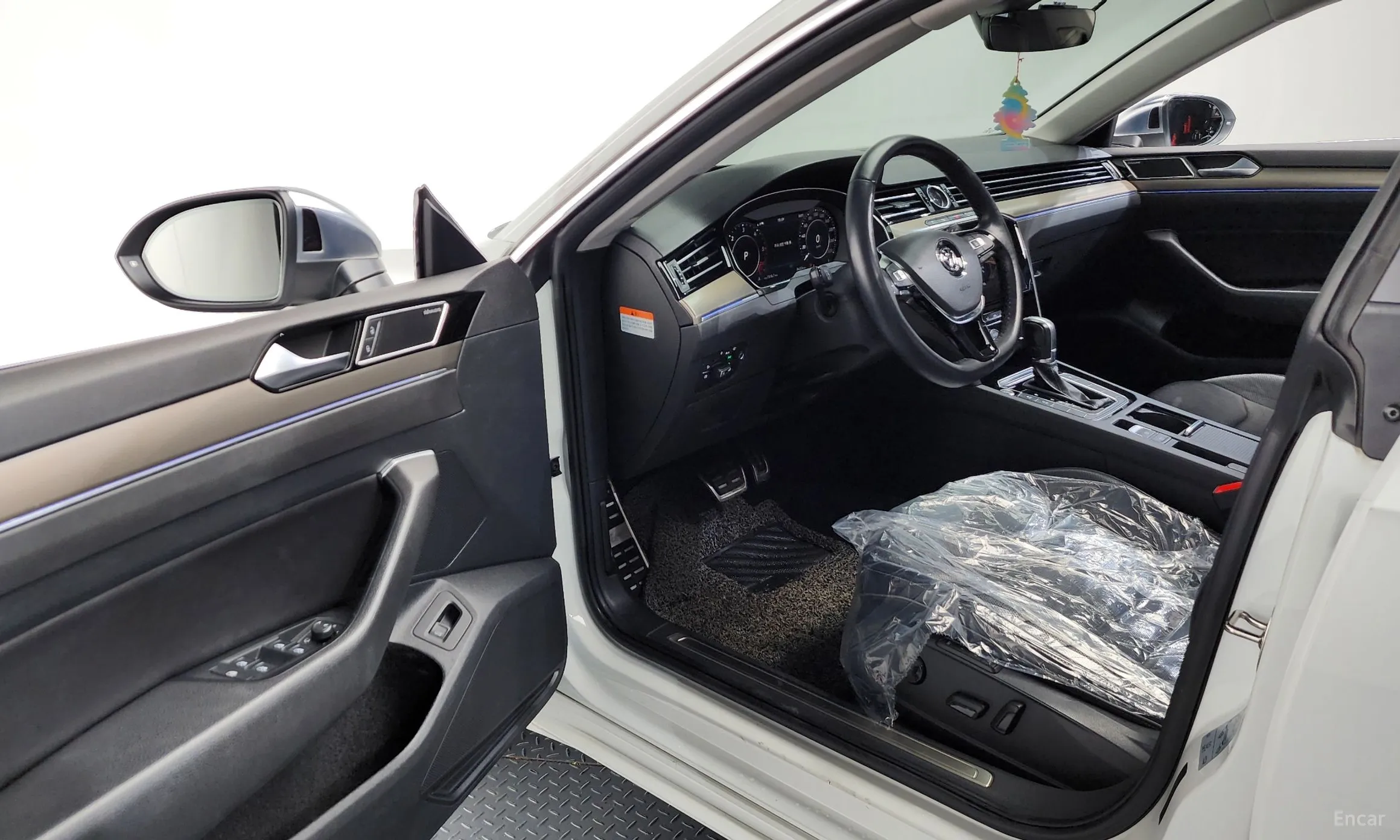 Volkswagen Ateon превью 10