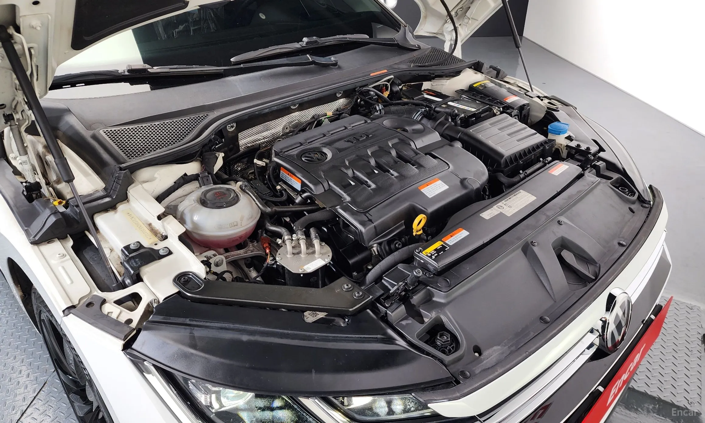Volkswagen Ateon превью 6