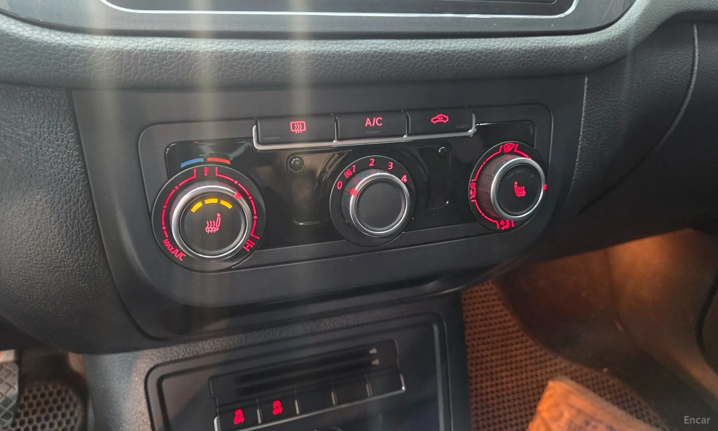 Volkswagen New Tiguan превью 18