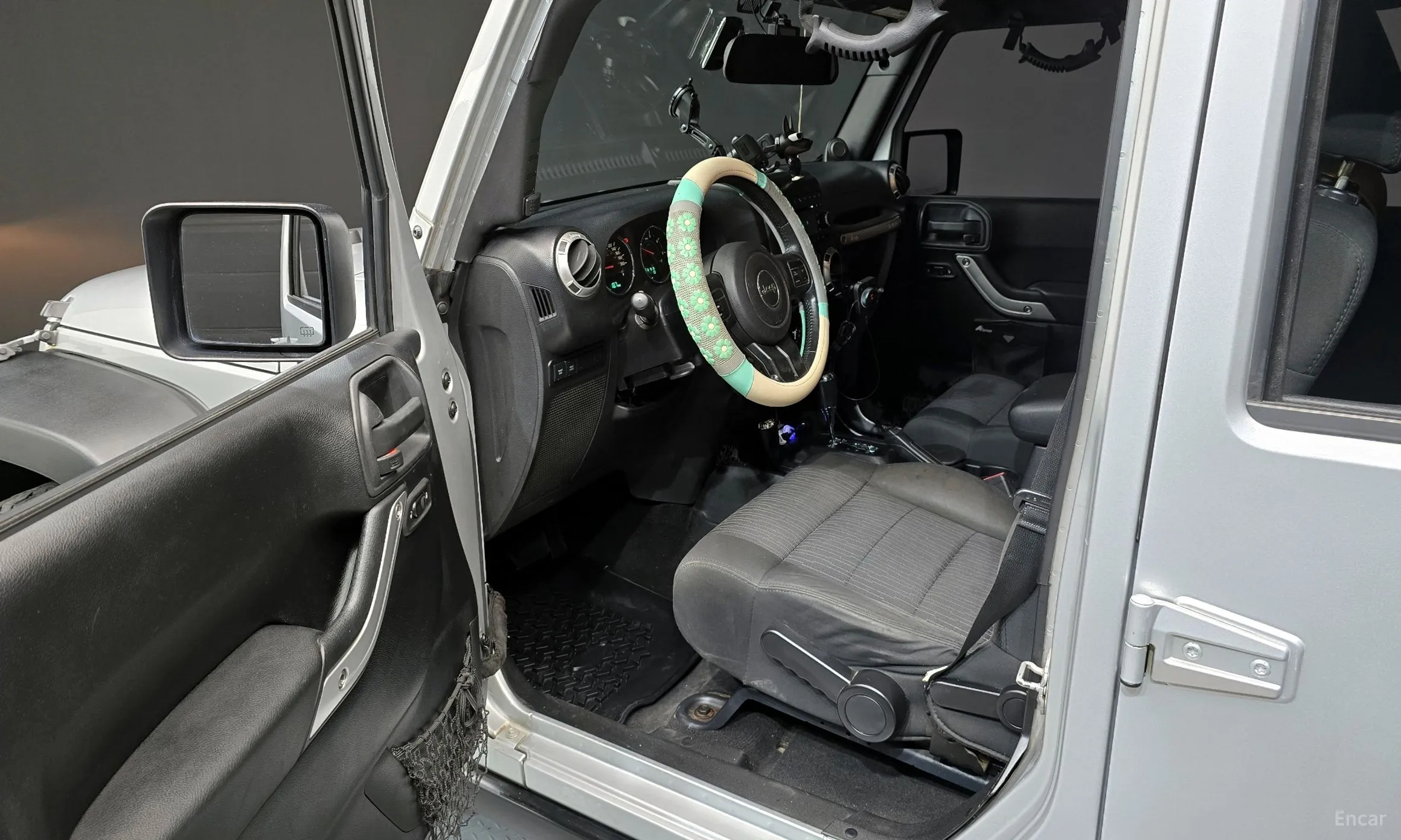 Jeep Wrangler (JK) превью 10
