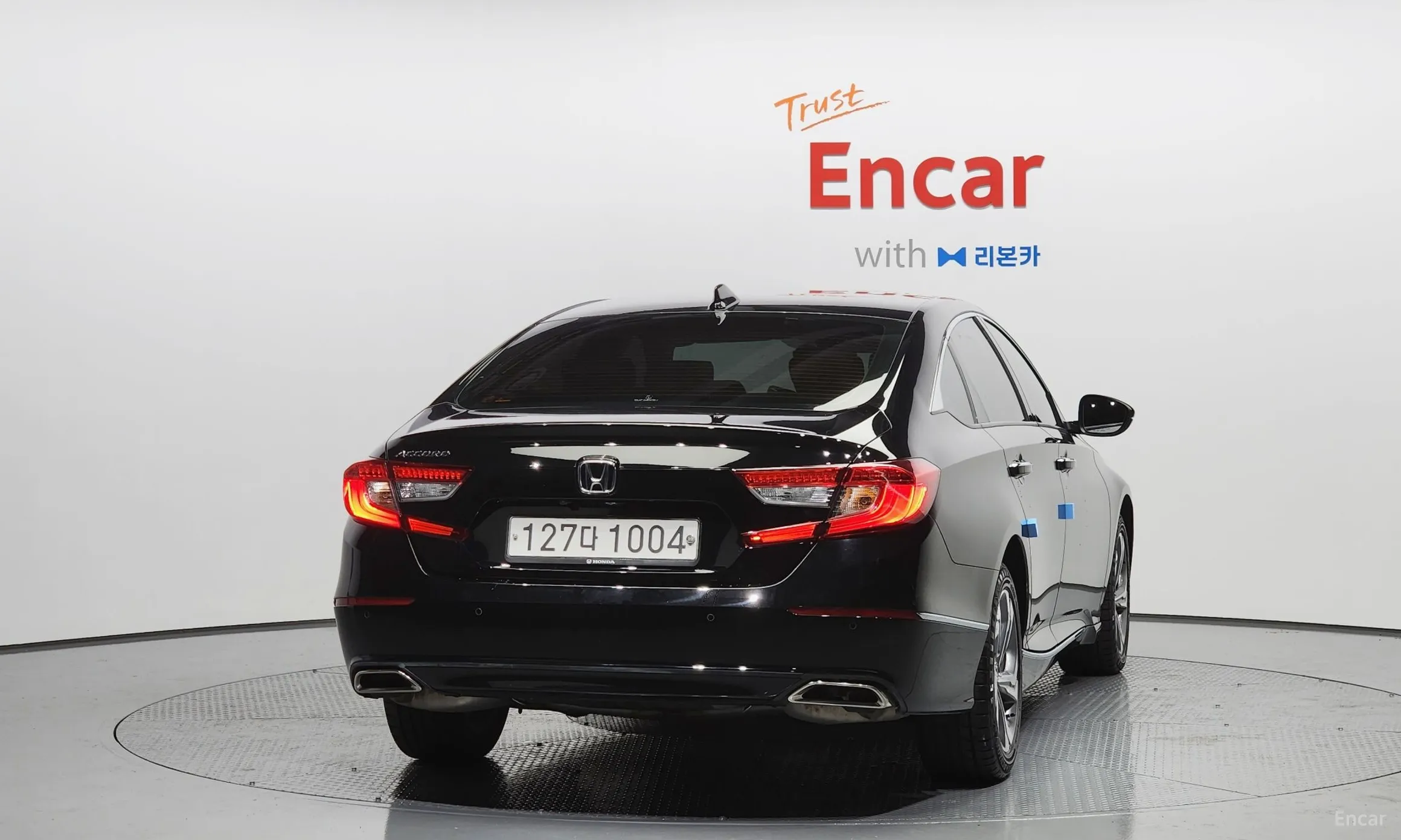 Honda Accord 10th Generation превью 4