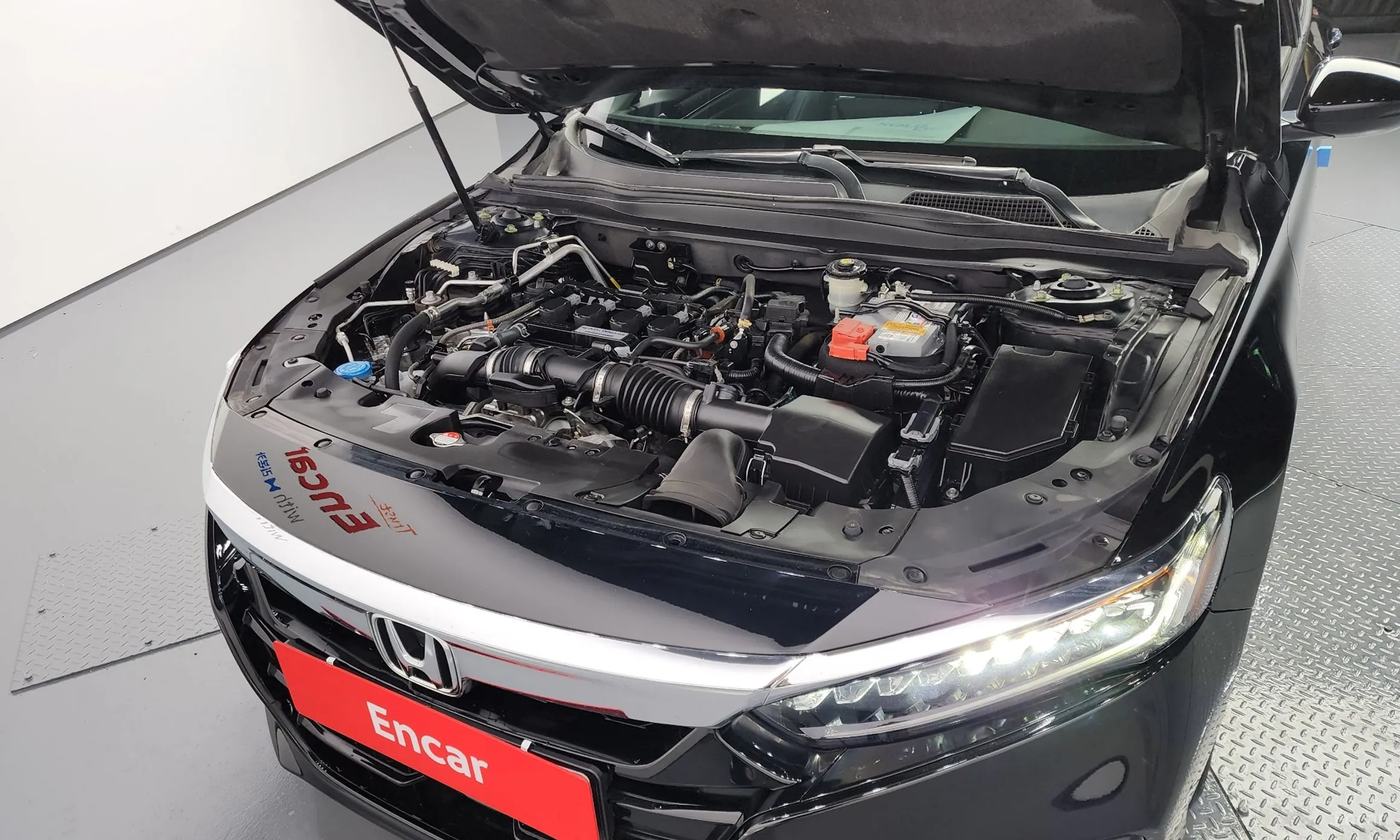 Honda Accord 10th Generation превью 6