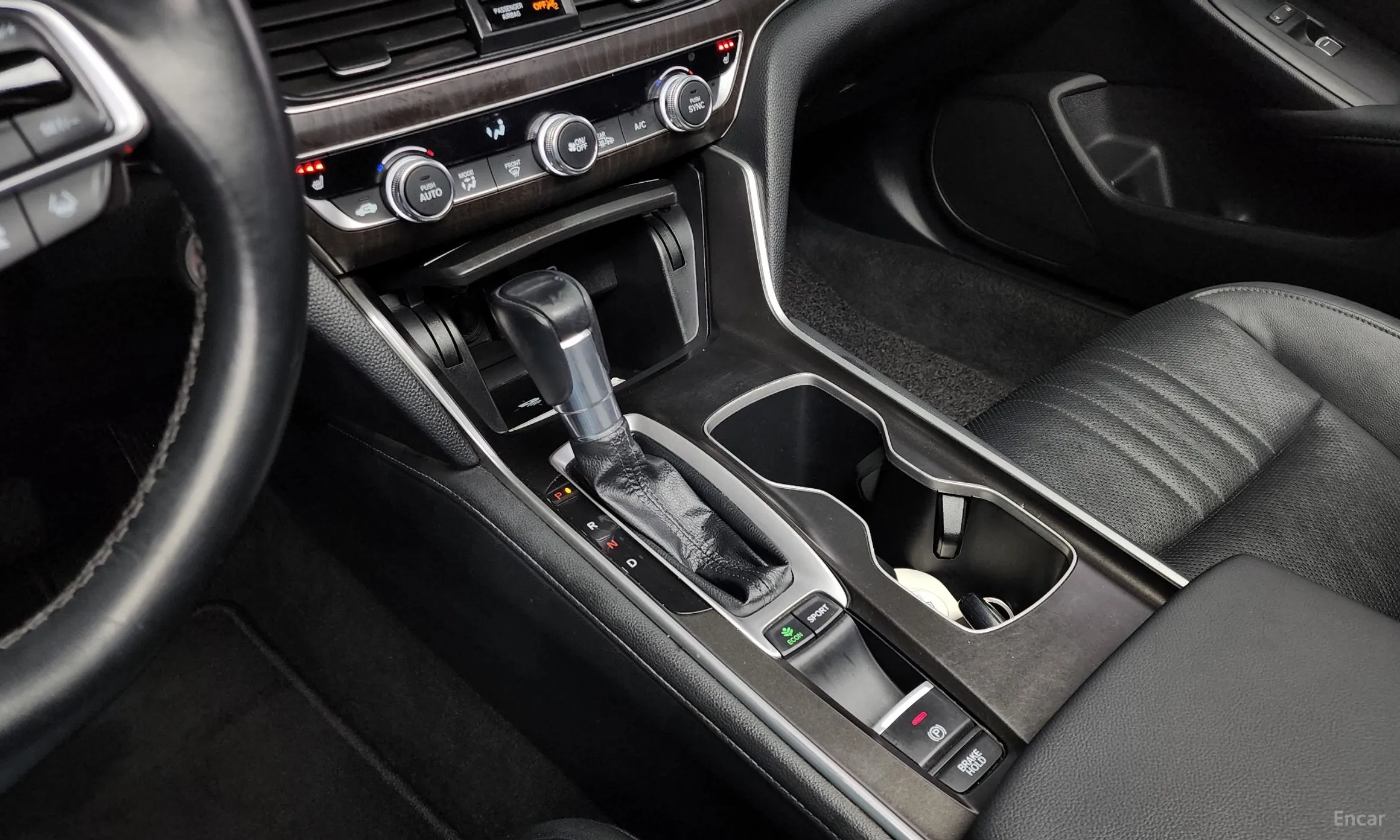 Honda Accord 10th Generation превью 9