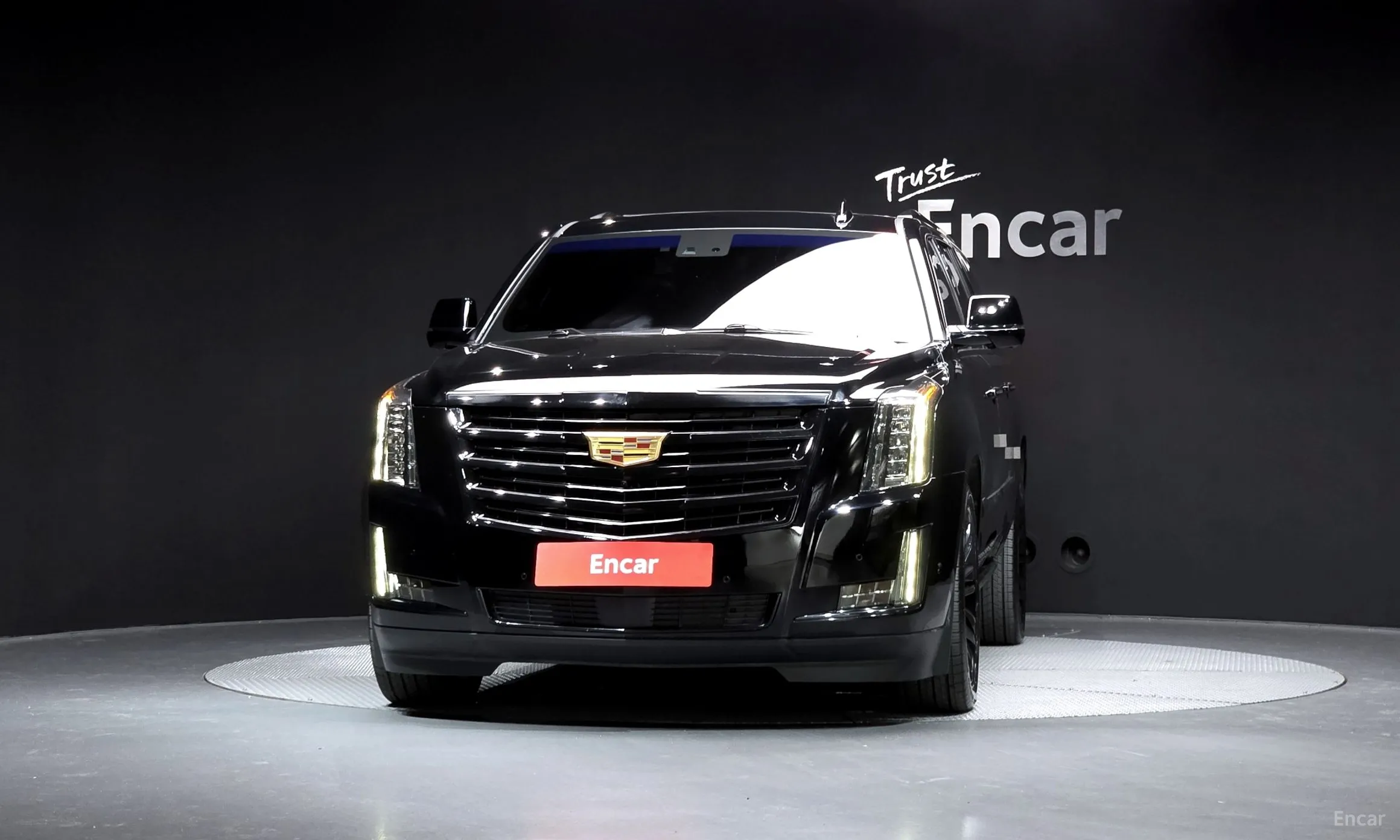Cadillac Escalade превью 3