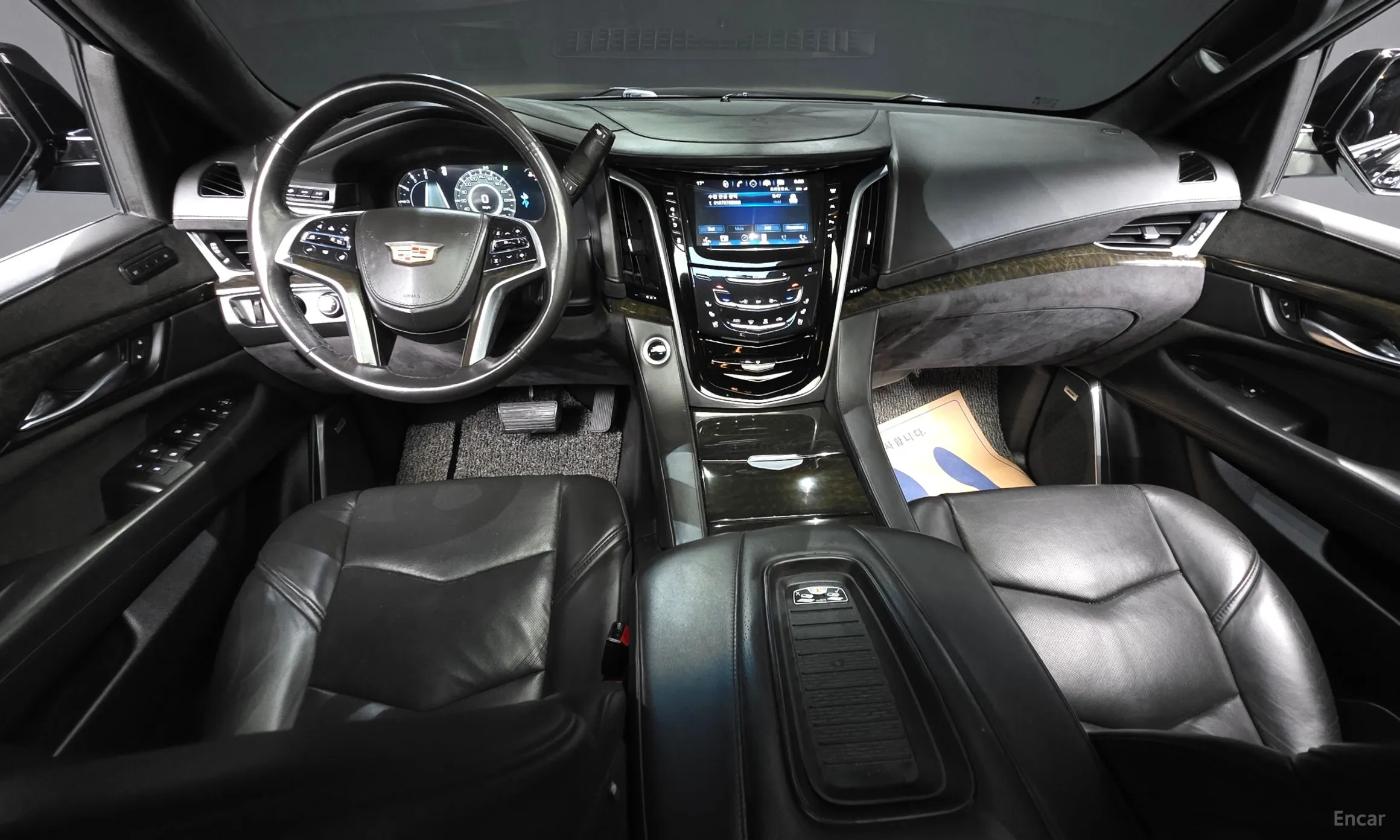 Cadillac Escalade превью 7
