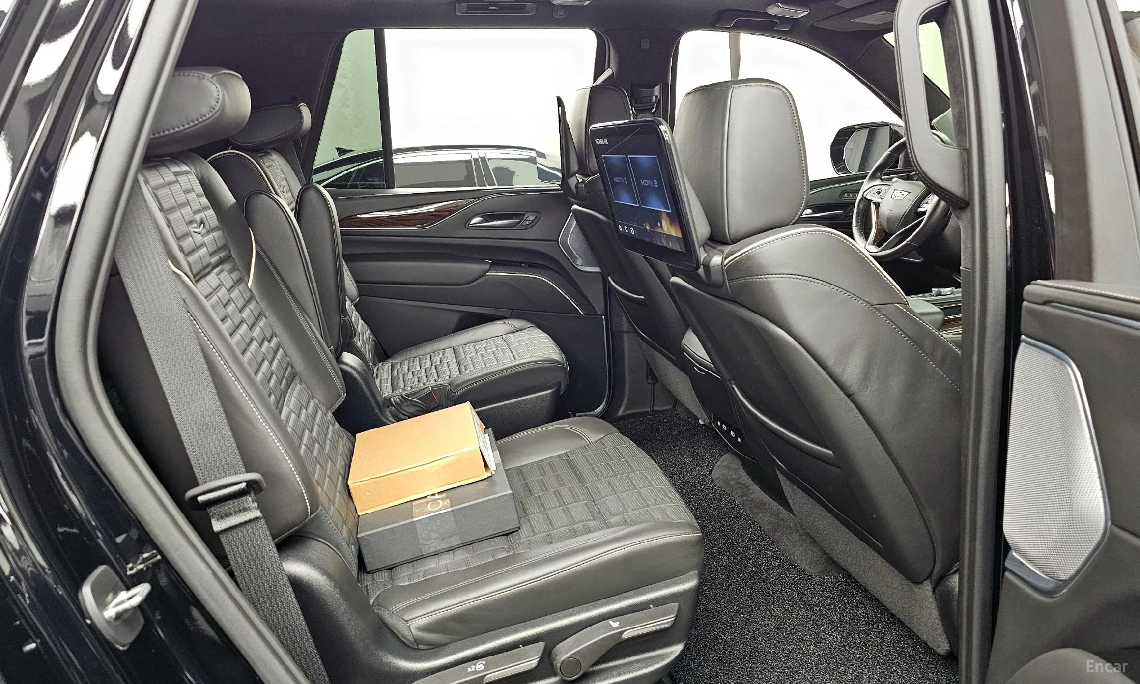 Cadillac Escalade 5th Generation превью 12