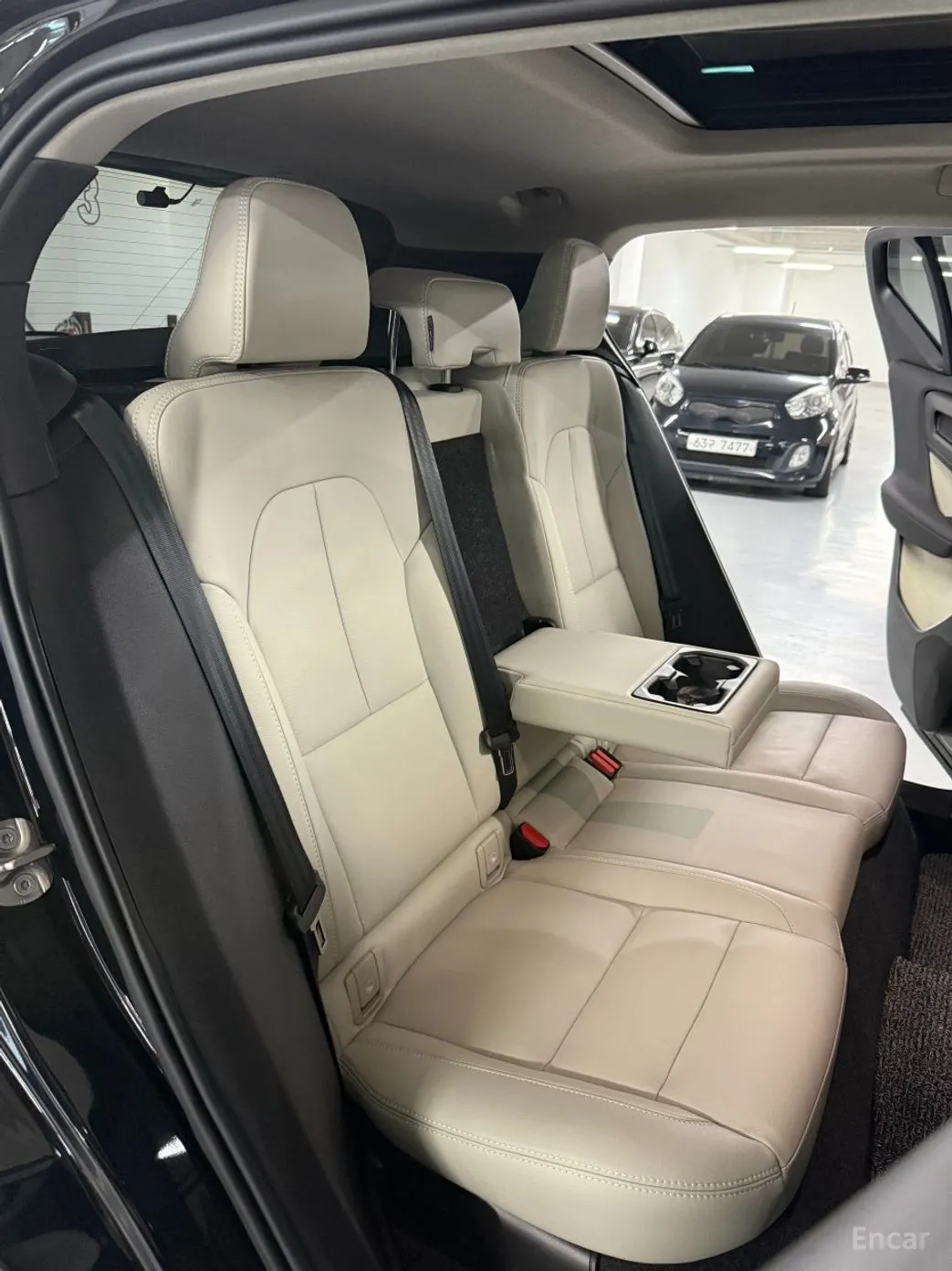 Volvo XC40 превью 14