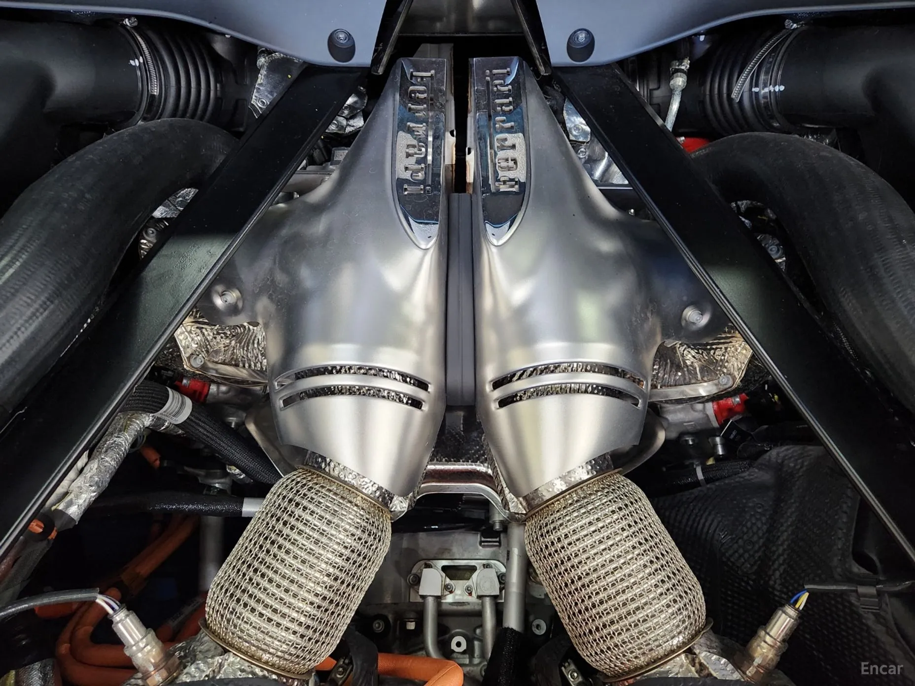 Ferrari 296 GTB превью 19