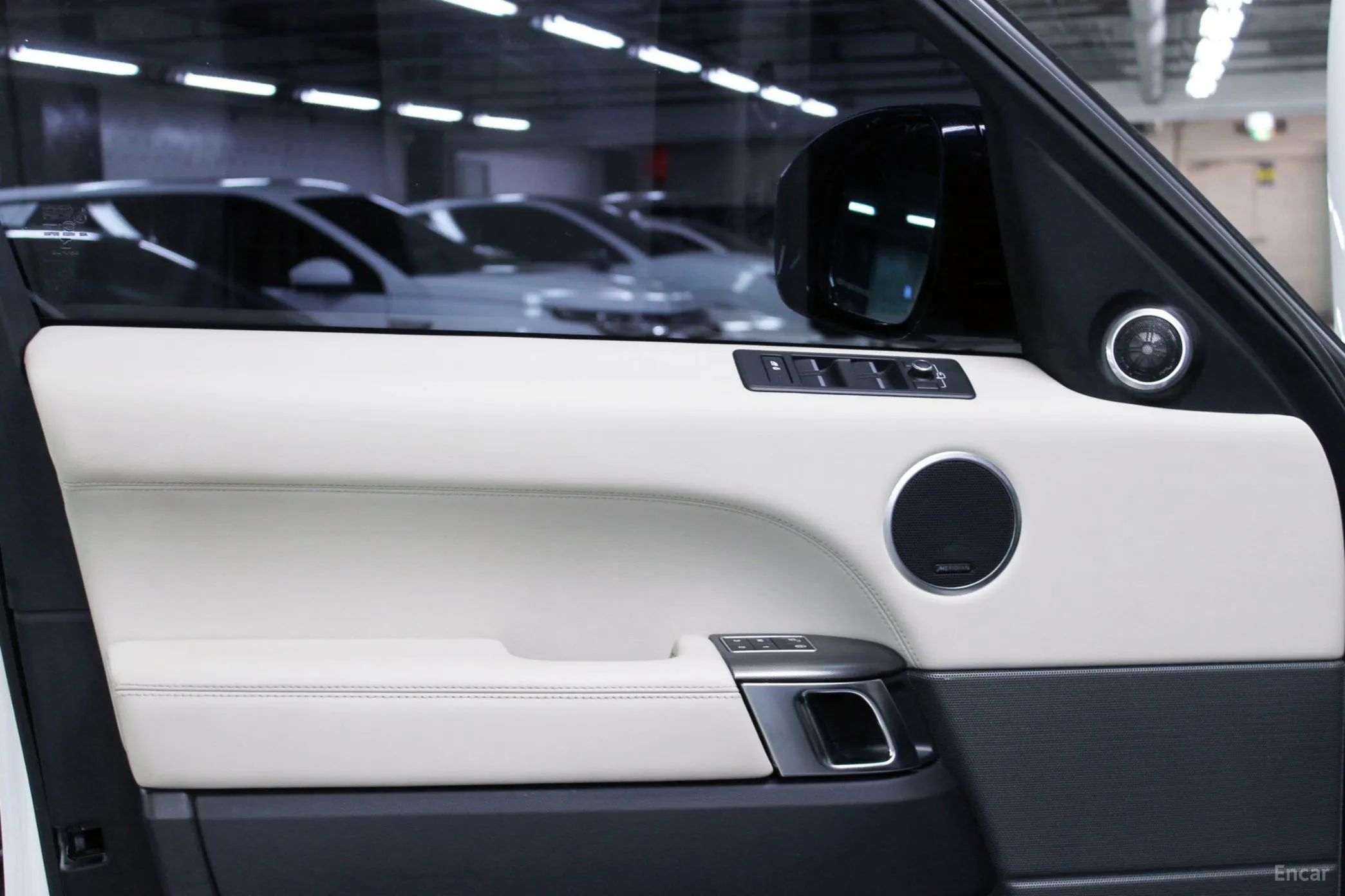 Land Rover Range Rover Sport 2nd Generation превью 7