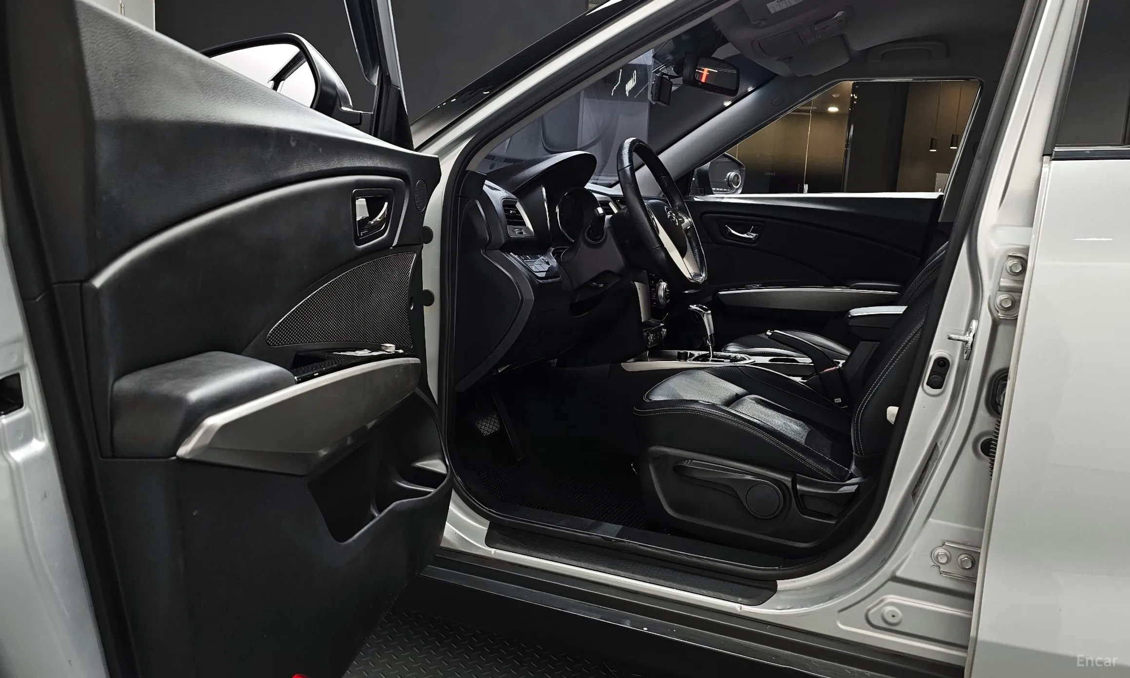 KG Mobility (SsangYong) Tivoli, Lazio превью 10