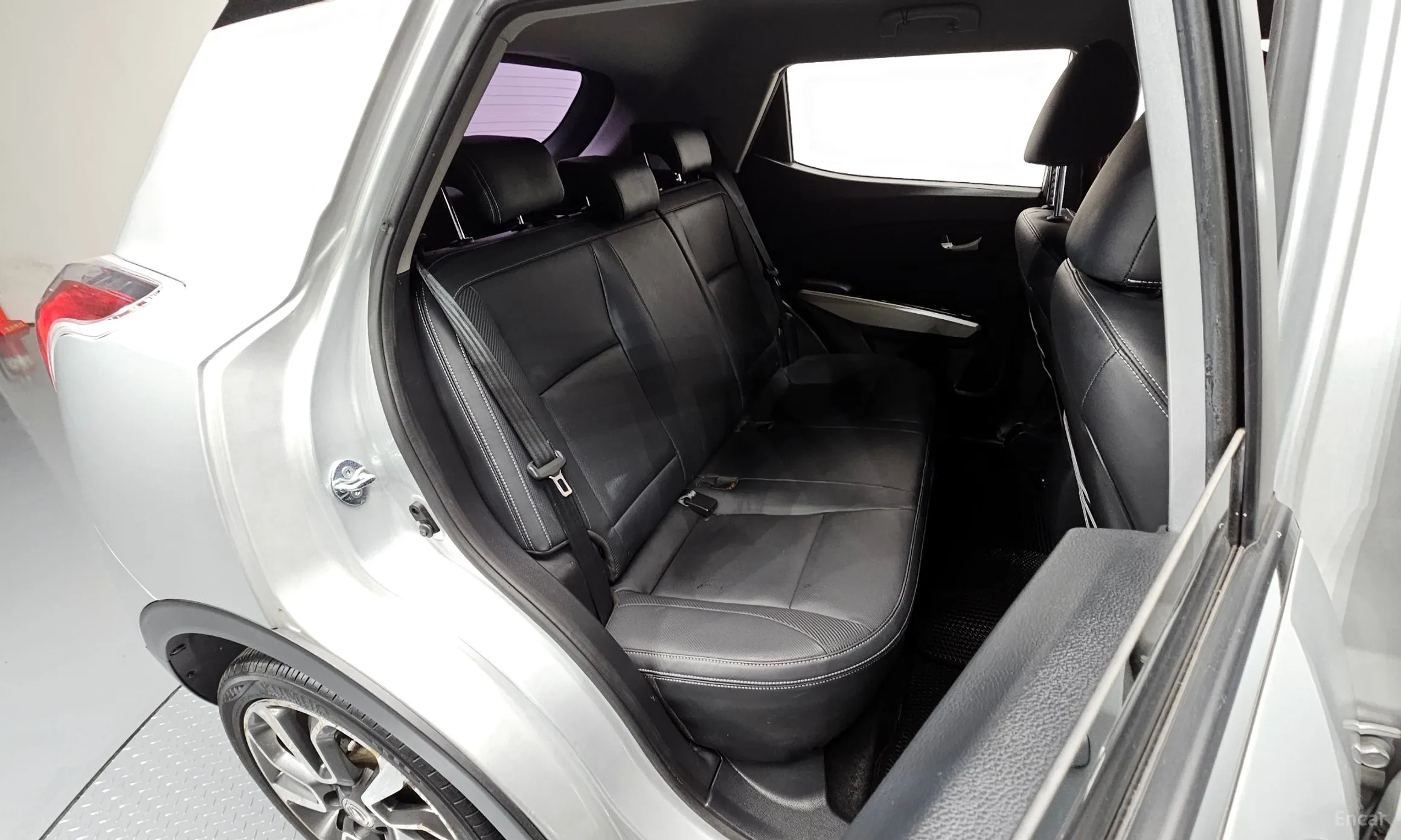 KG Mobility (SsangYong) Tivoli, Lazio превью 12