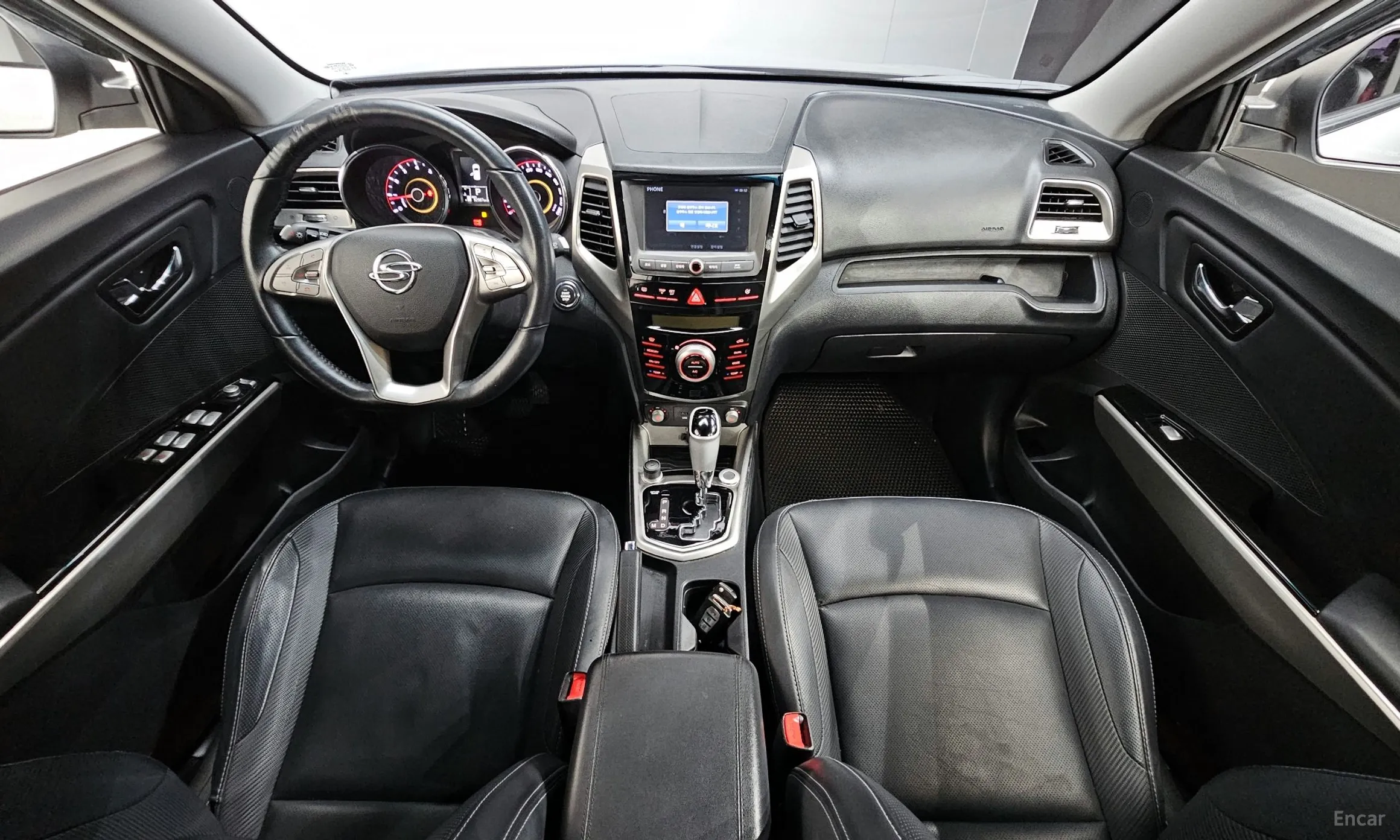 KG Mobility (SsangYong) Tivoli, Lazio превью 7