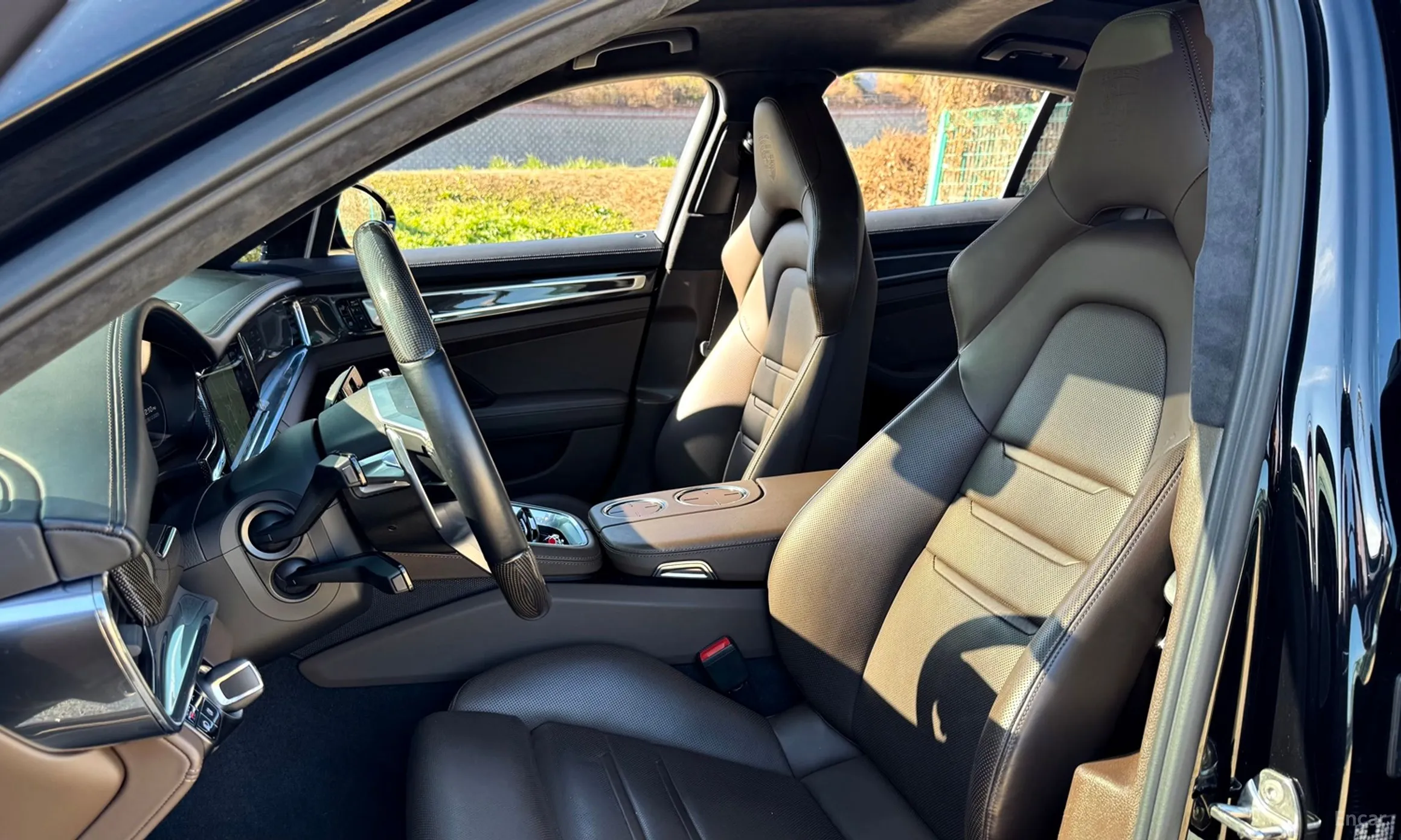 Porsche Panamera (971) превью 10