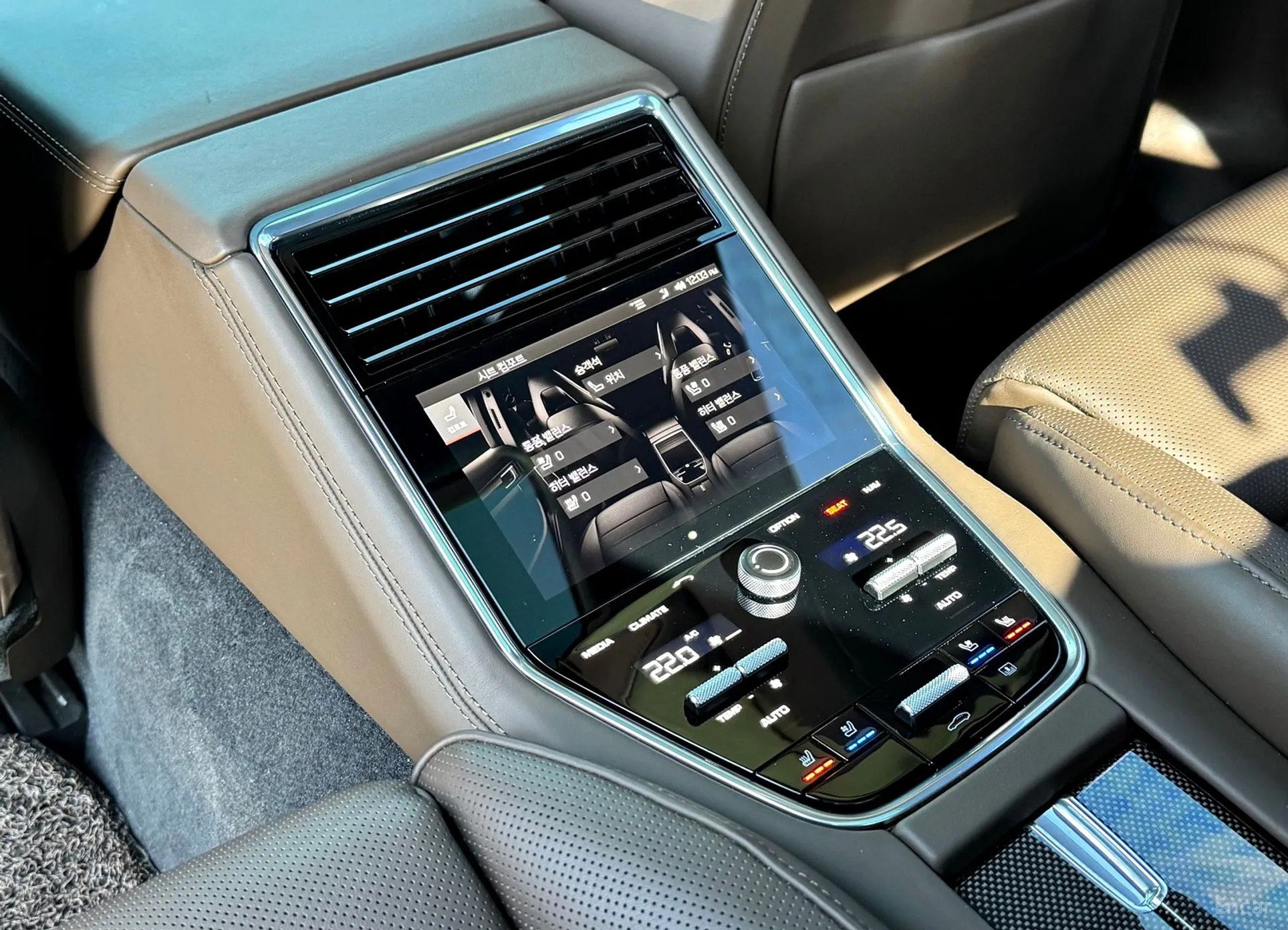 Porsche Panamera (971) превью 16
