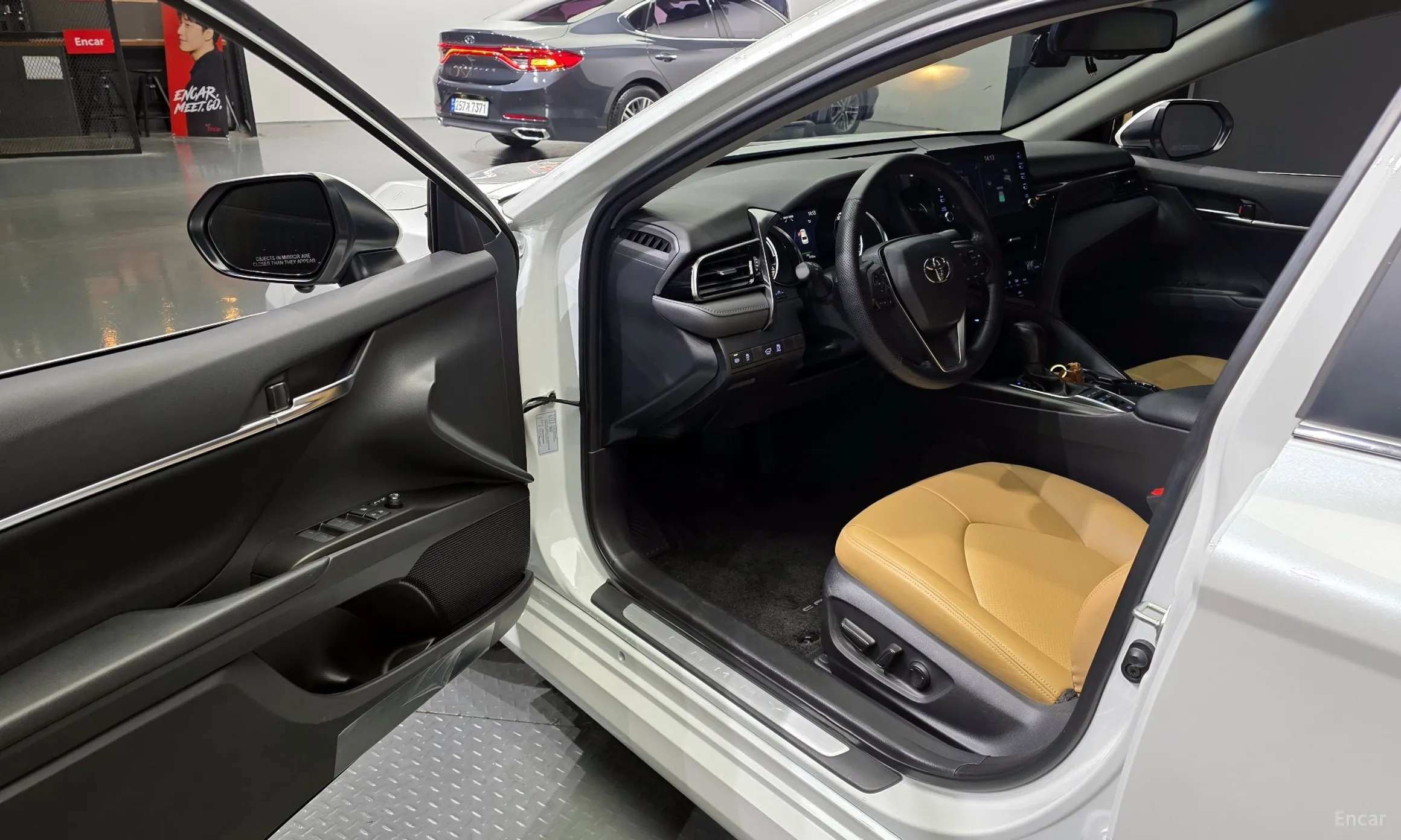 Toyota Camry (XV70) превью 10