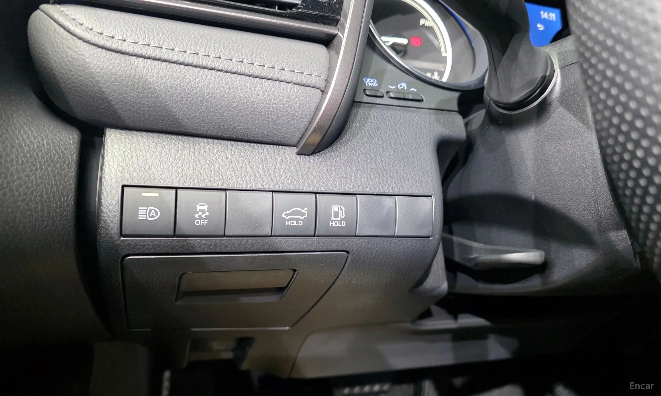 Toyota Camry (XV70) превью 15