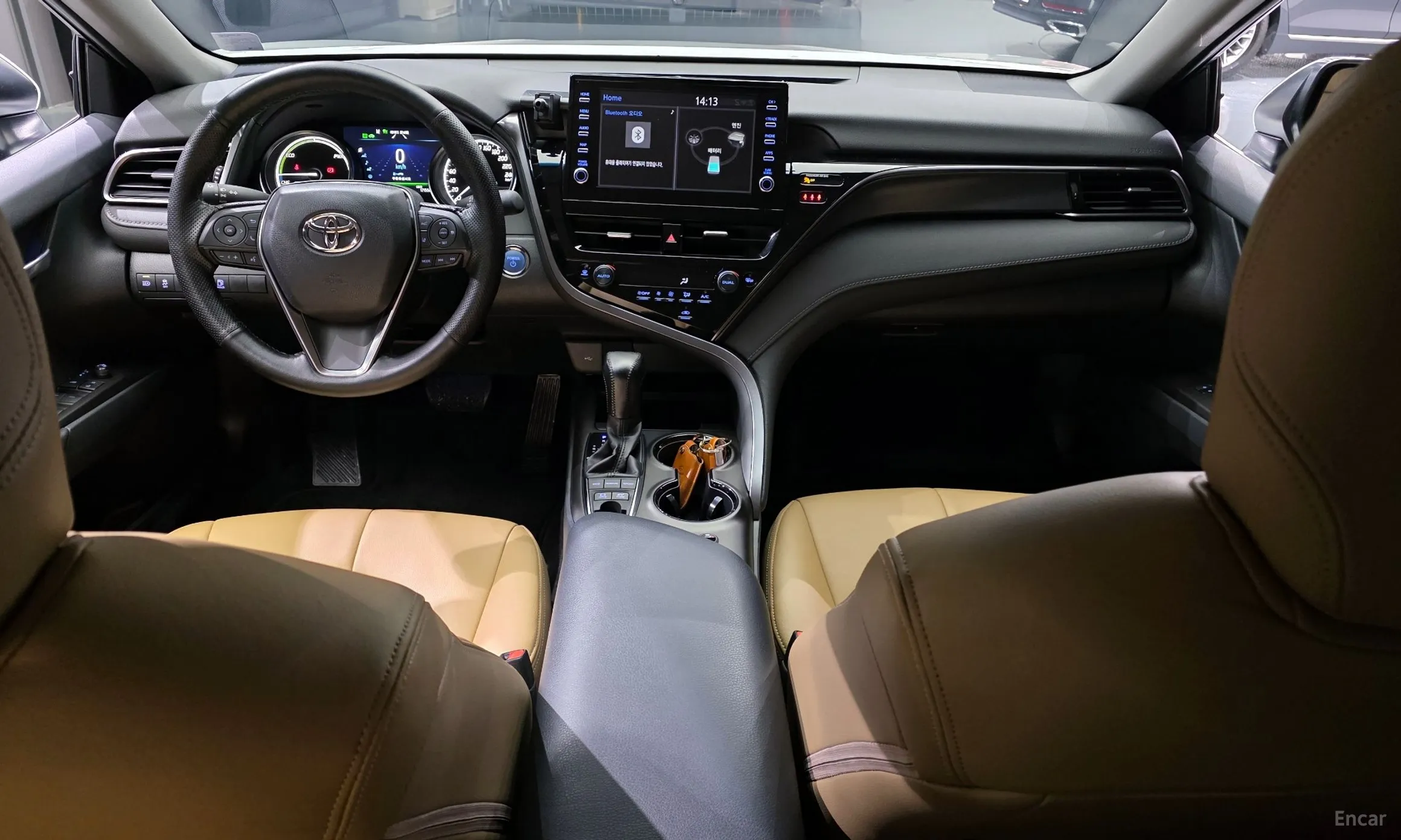 Toyota Camry (XV70) превью 7