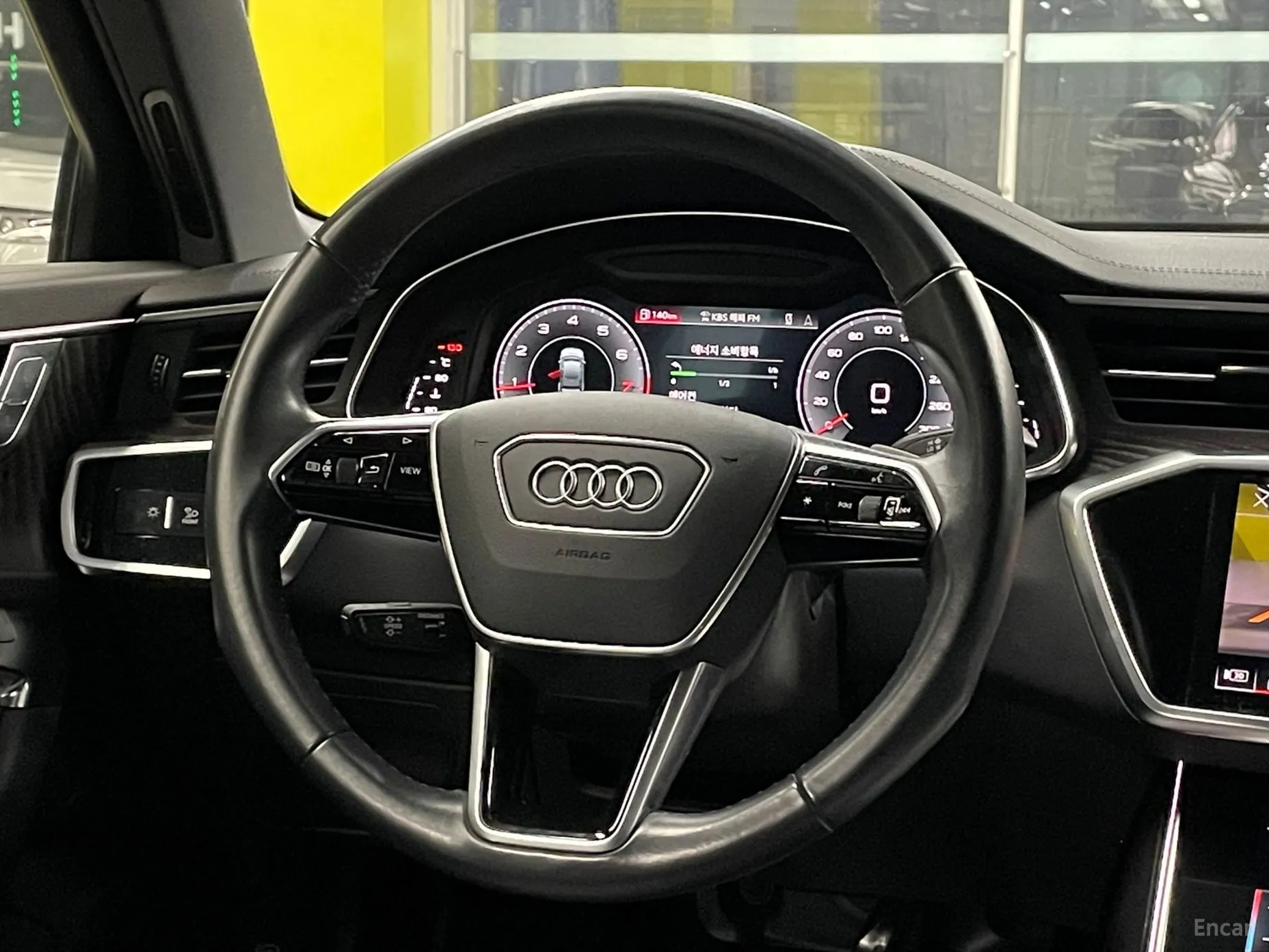 Audi A6 (C8) превью 12