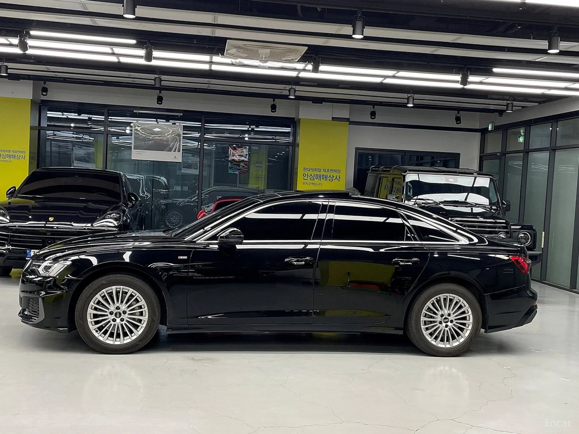 Audi A6 (C8) превью 18