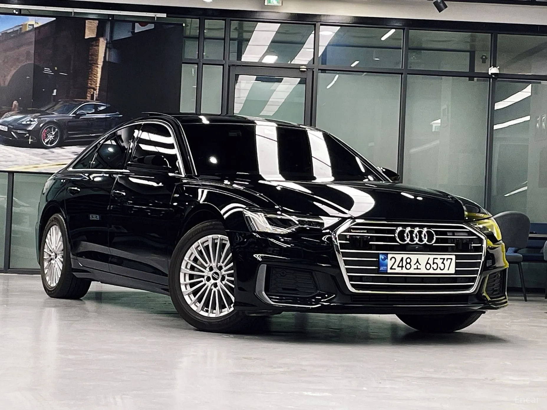 Audi A6 (C8) превью 19