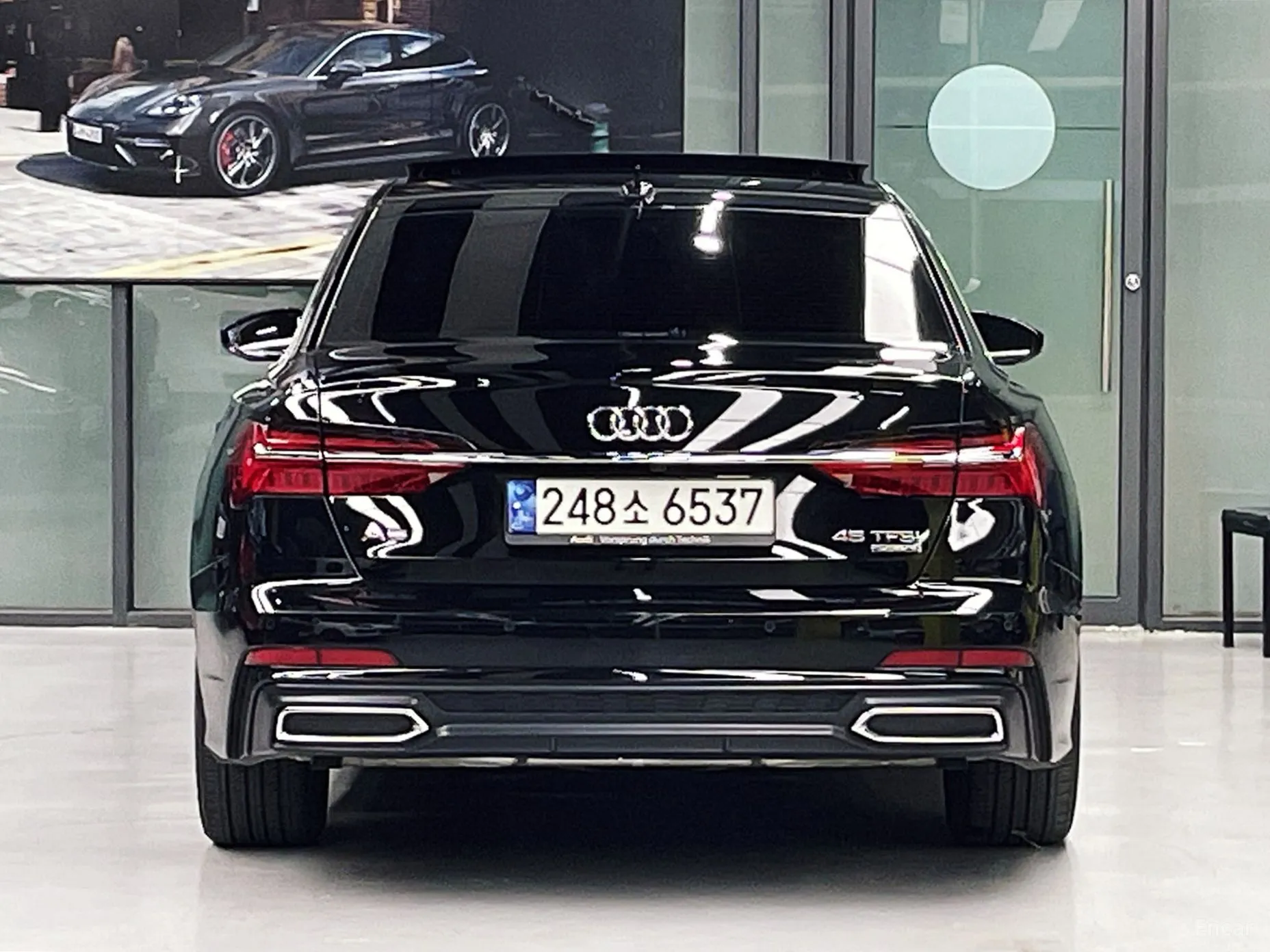 Audi A6 (C8) превью 4