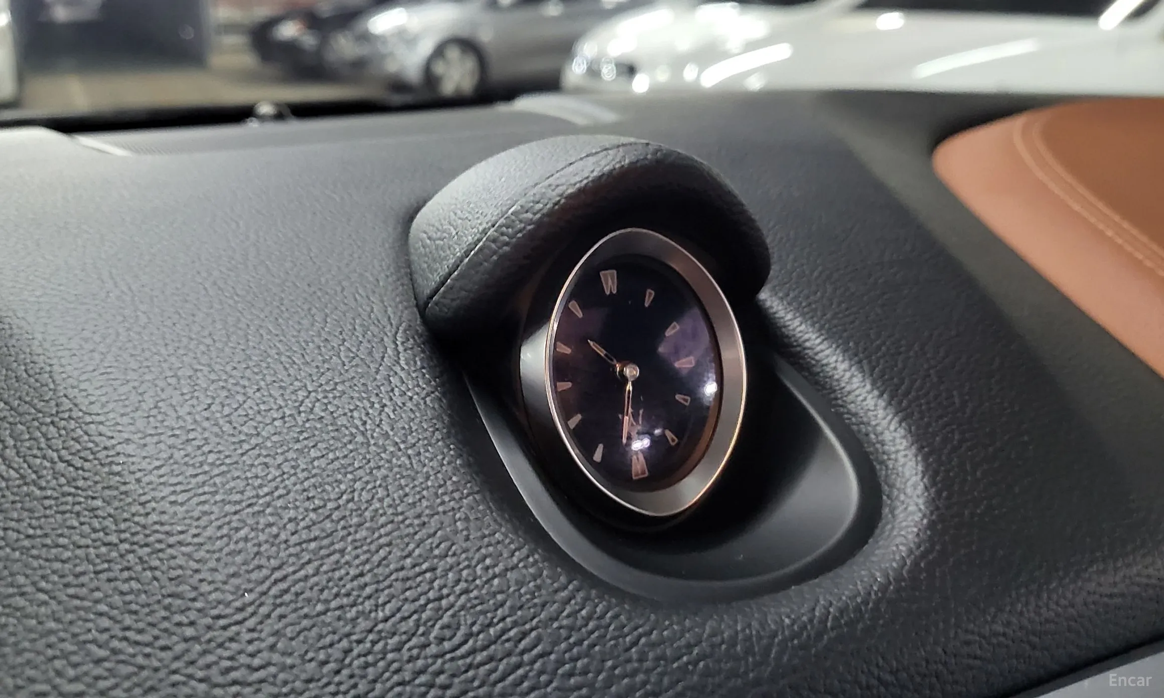 Maserati Ghibli превью 11