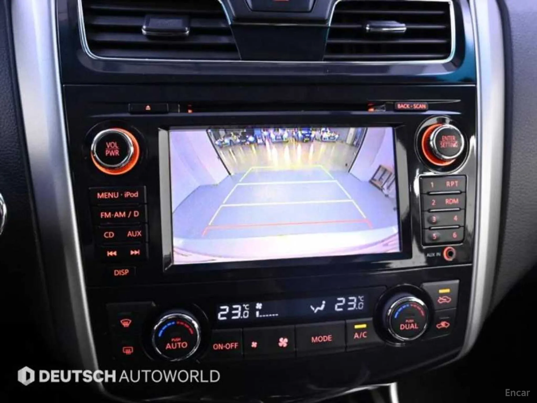 Nissan Altima превью 15