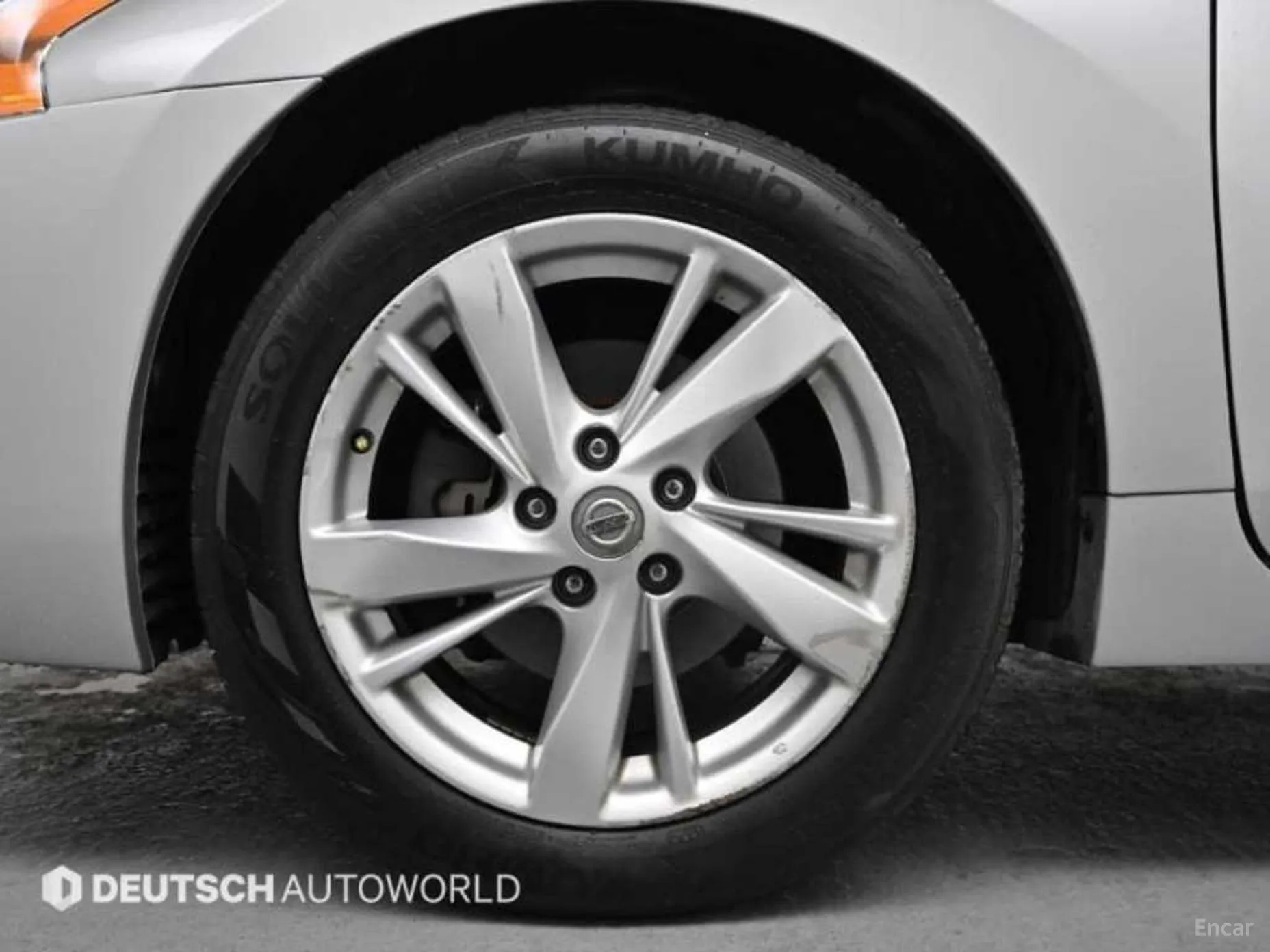 Nissan Altima превью 5